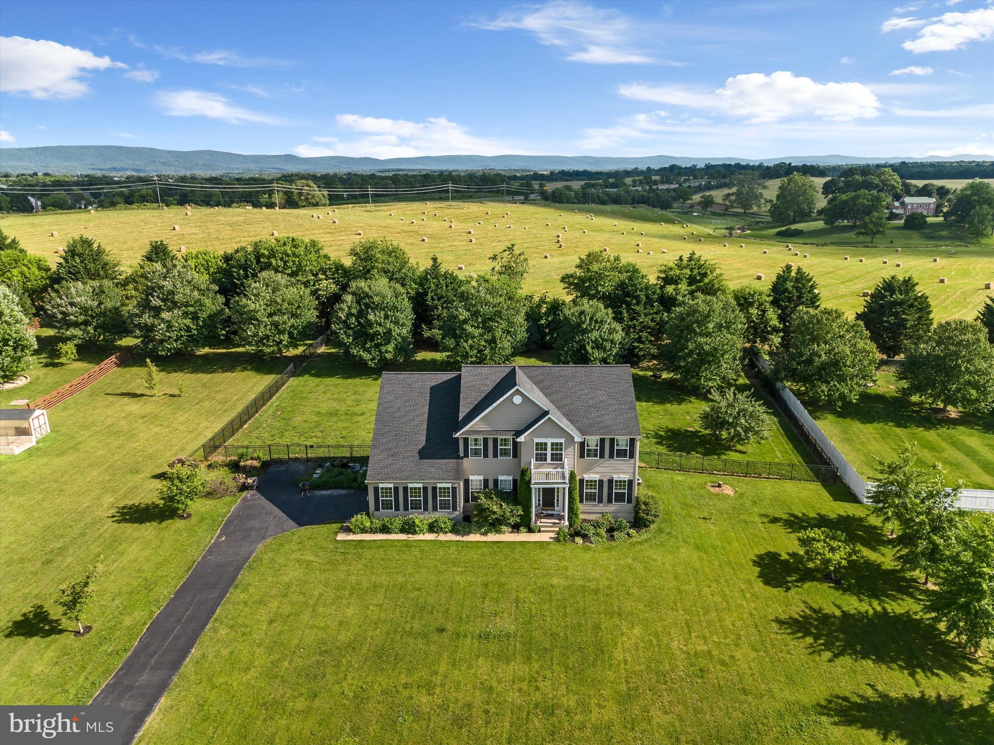 SPRUCE HILL ESTATES - Residential