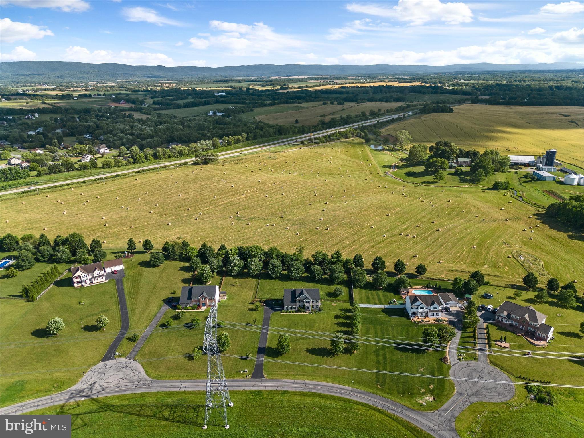 SPRUCE HILL ESTATES - Residential