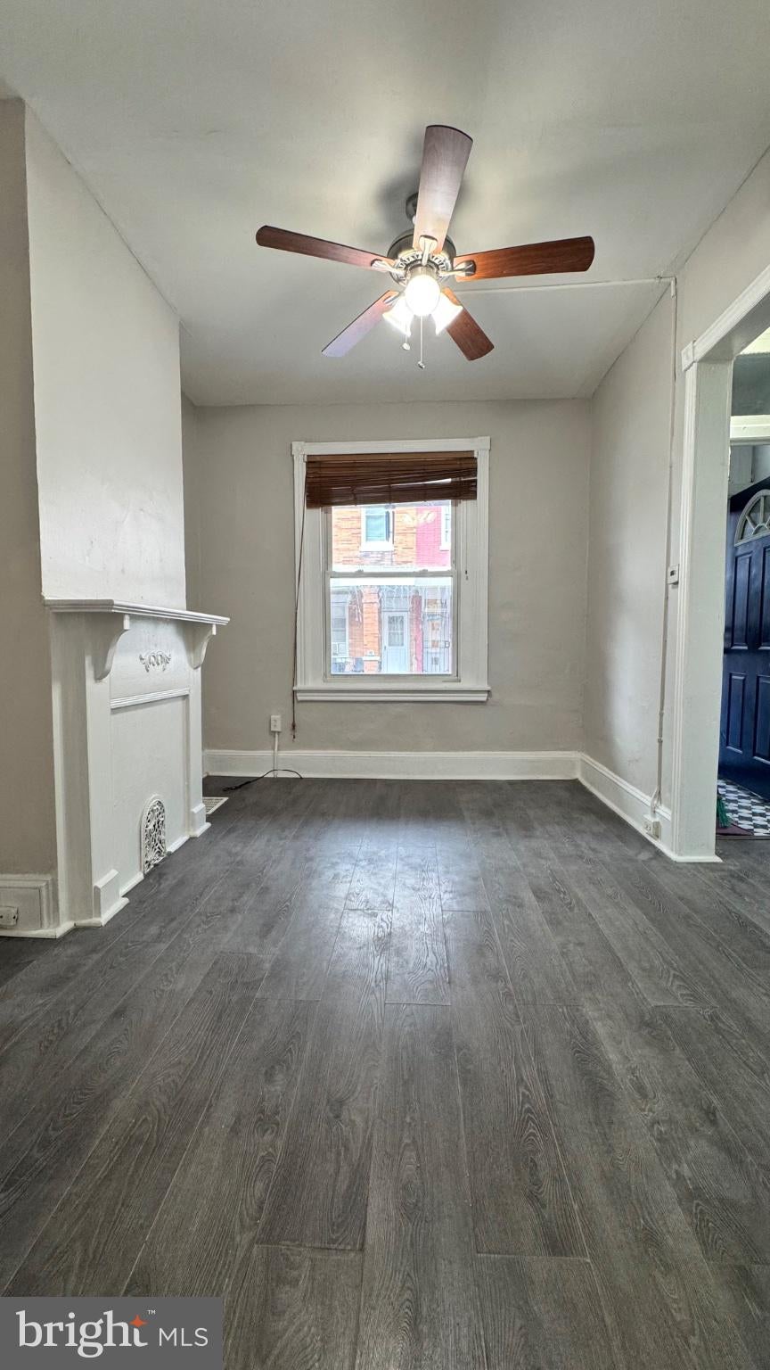 527 N HOBART