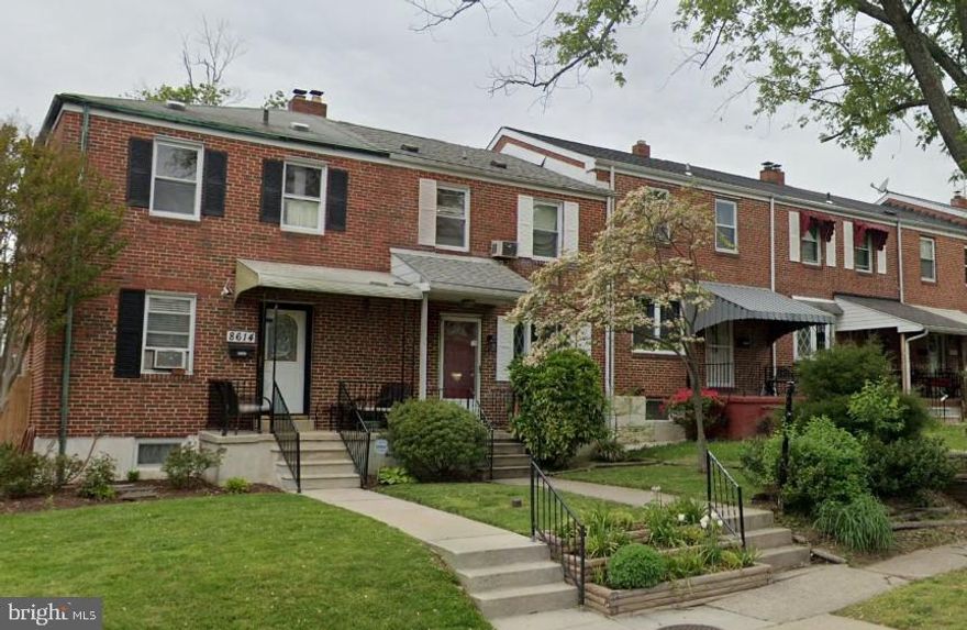 GREAT OPPORTUNITY IN PARKVILLE!  THIS HOME IS LARGER THAN OTHERS IN THE COMMUNITY DUE TO THE FIRST FLOOR FAMILY ROOM ADDITION OFF THE KITCHEN.  FINISHED LOWER LEVEL WITH FULL BATH.  HOME HAS BEEN A RENTAL FOR MANY YEARS AND NEEDS TO BE UPDATED.  WOULD BE A GREAT ADDITION TO ANY RENTAL PORTFOLIO.  HOME IS BEING SOLD AS-IS.