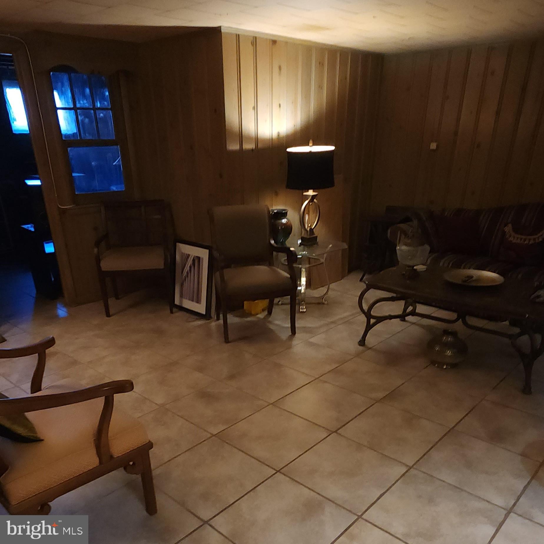 EDNOR GARDENS HISTORIC DISTRICT - Residential