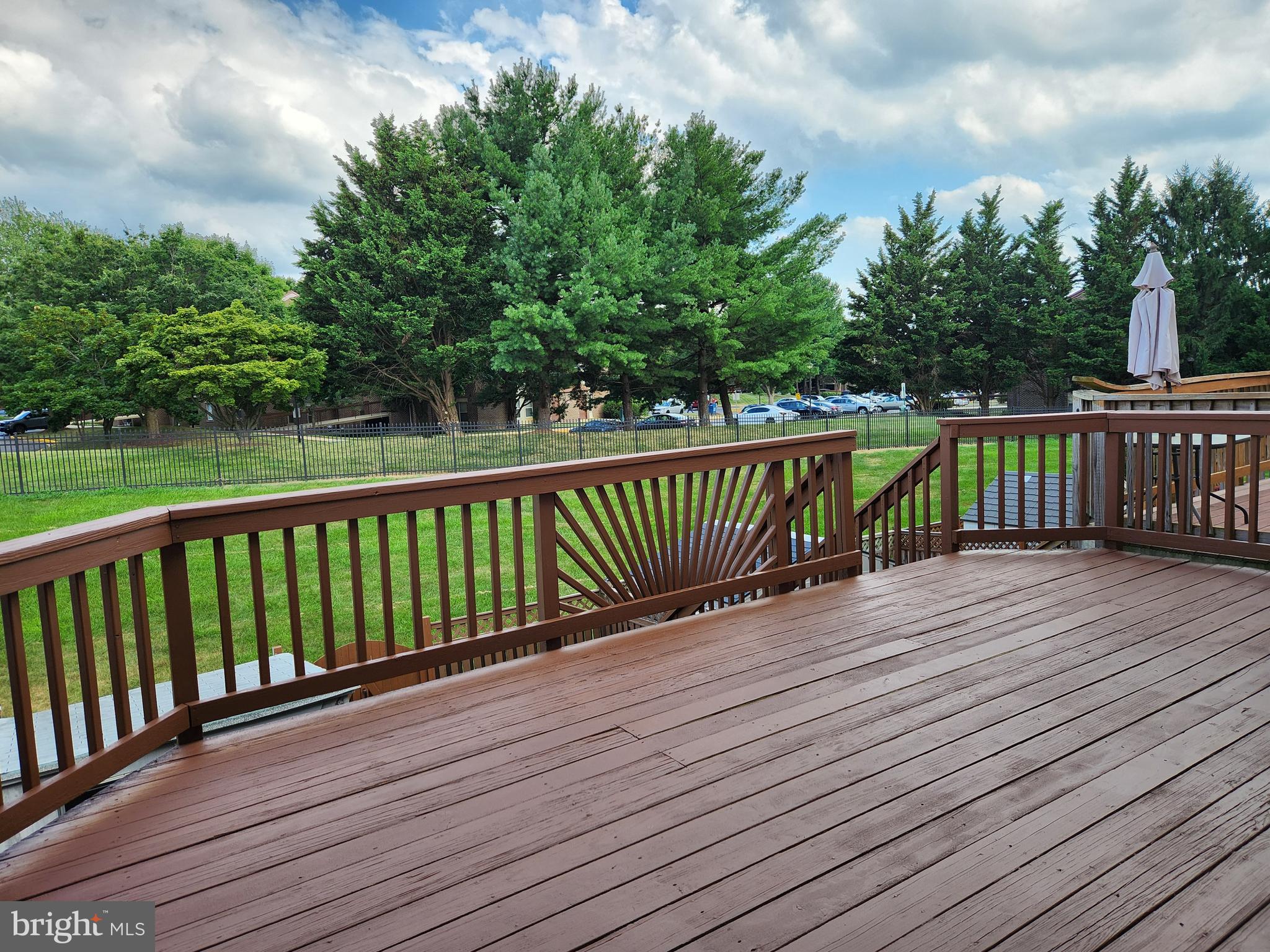 FLOWER HILL - Residential