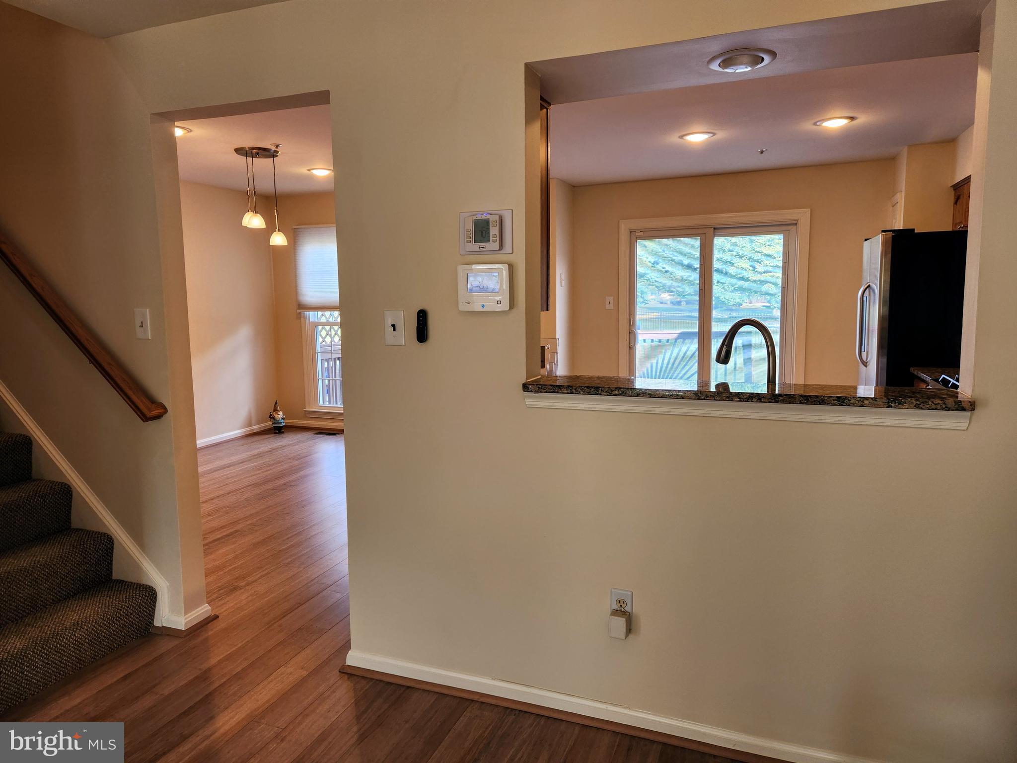 FLOWER HILL - Residential