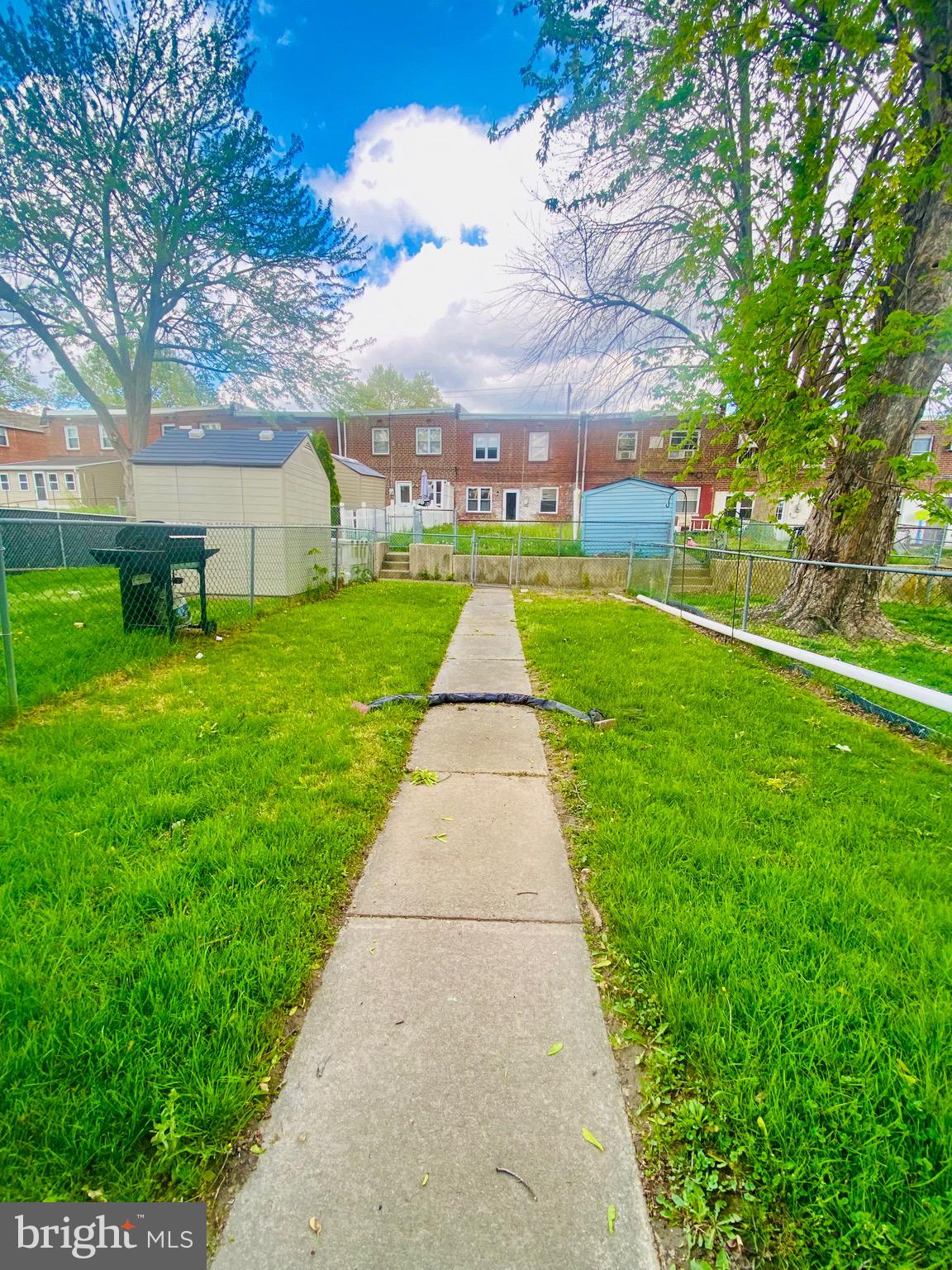 LINWOOD - Residential