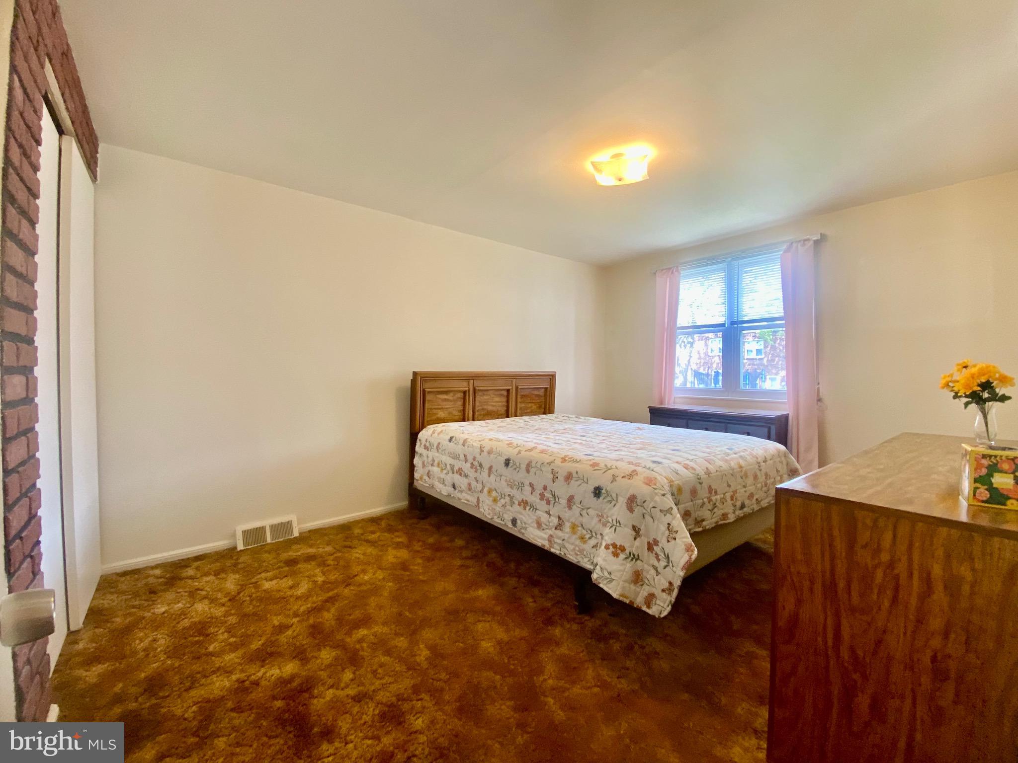 LINWOOD - Residential