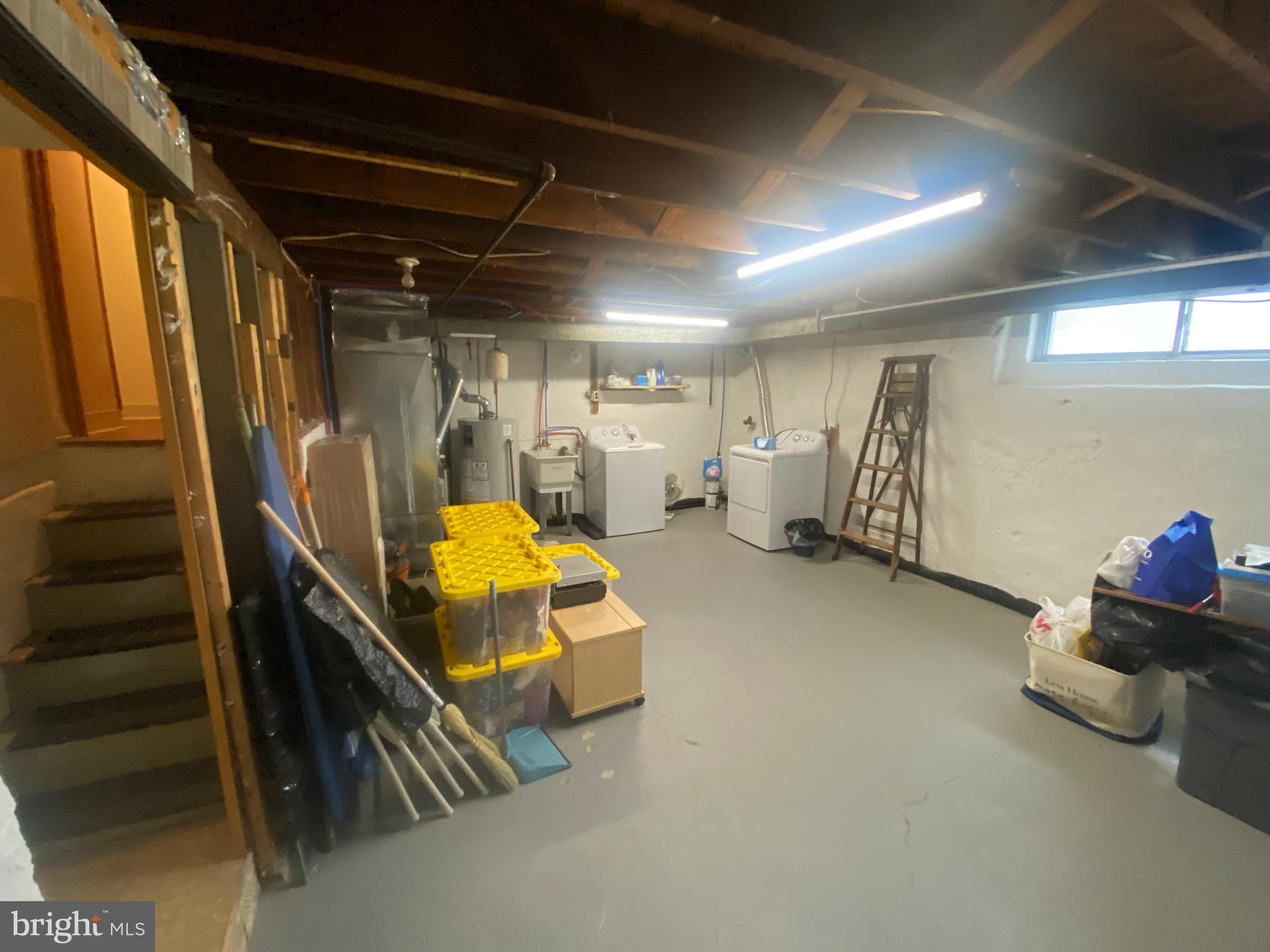 LINWOOD - Residential