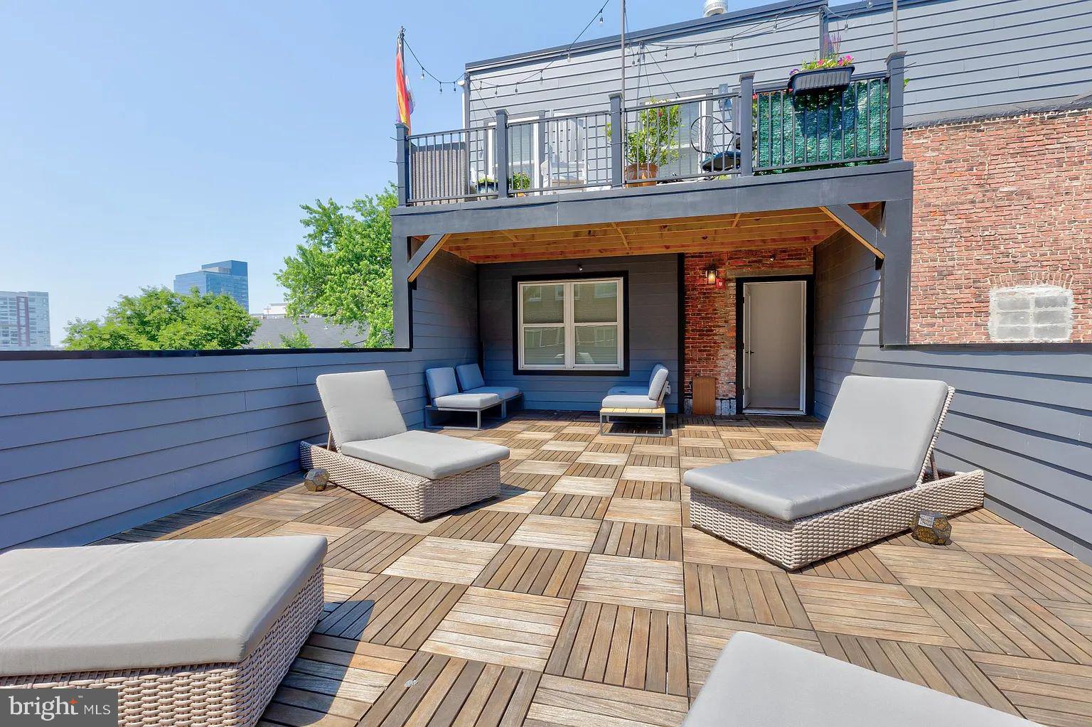 FELLS POINT HISTORIC DISTRICT - Residential Lease