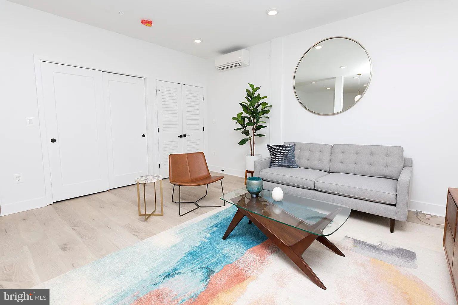 FELLS POINT HISTORIC DISTRICT - Residential Lease