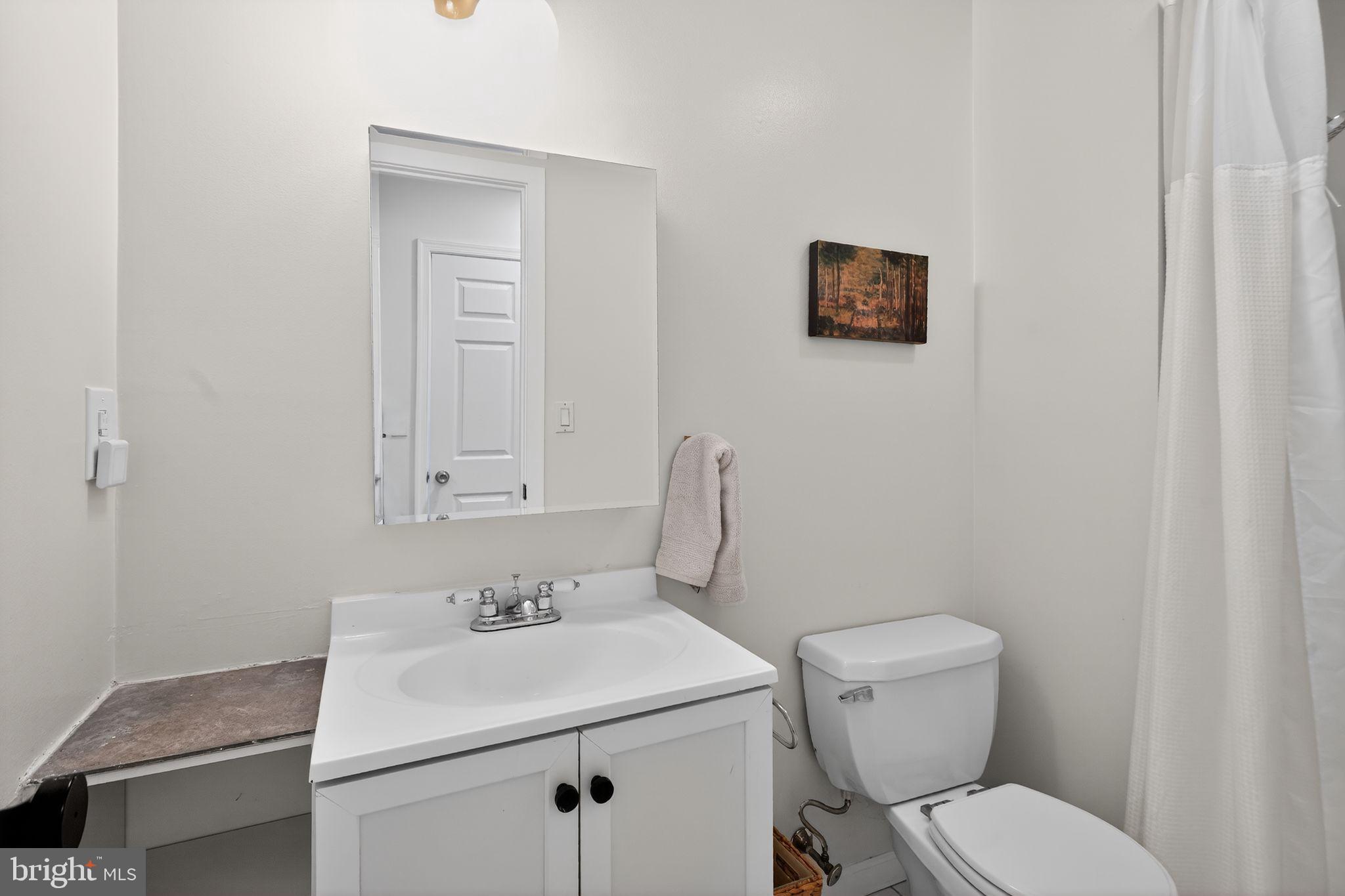 FAIRMOUNT - Residential