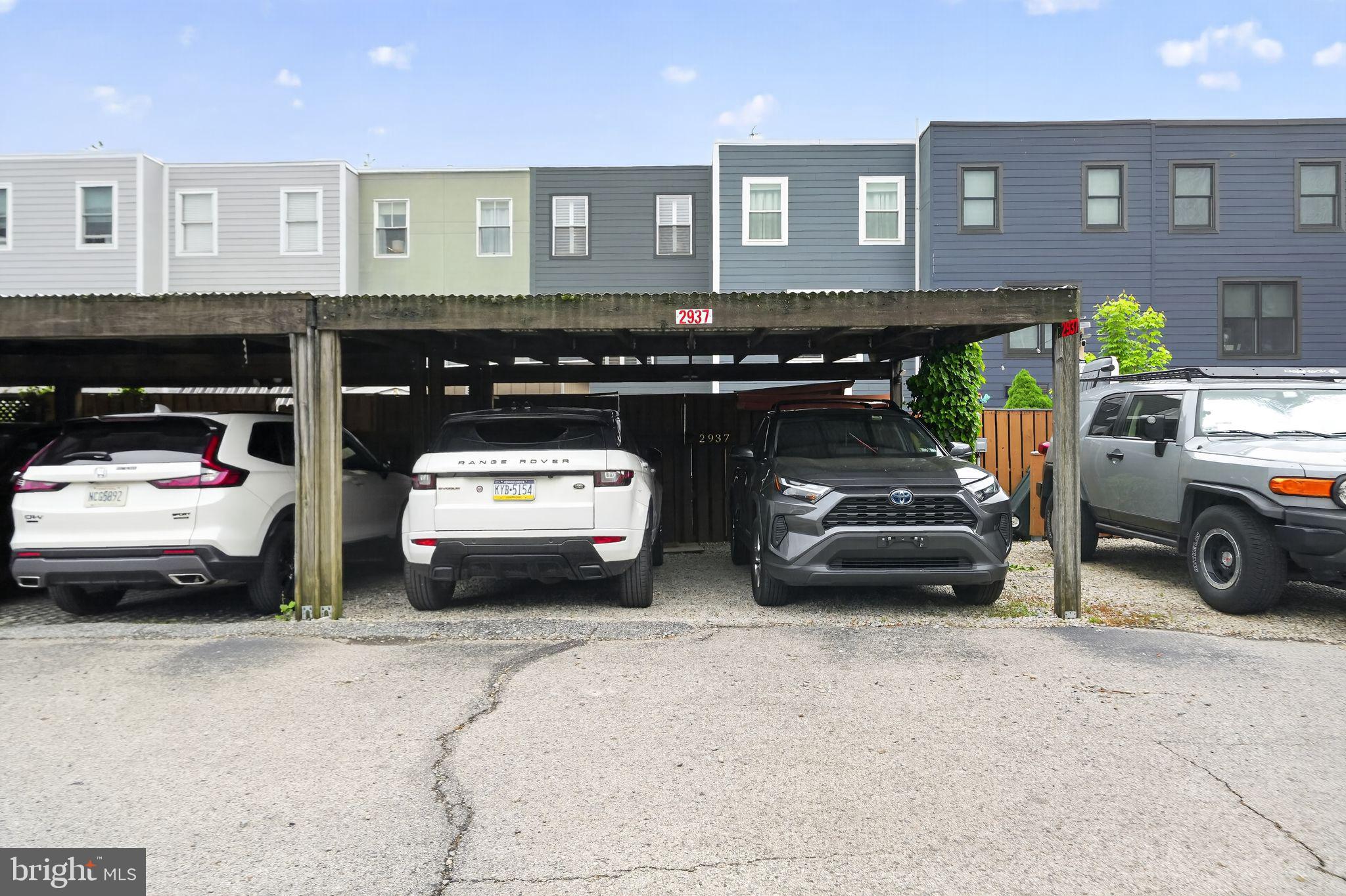 FAIRMOUNT - Residential