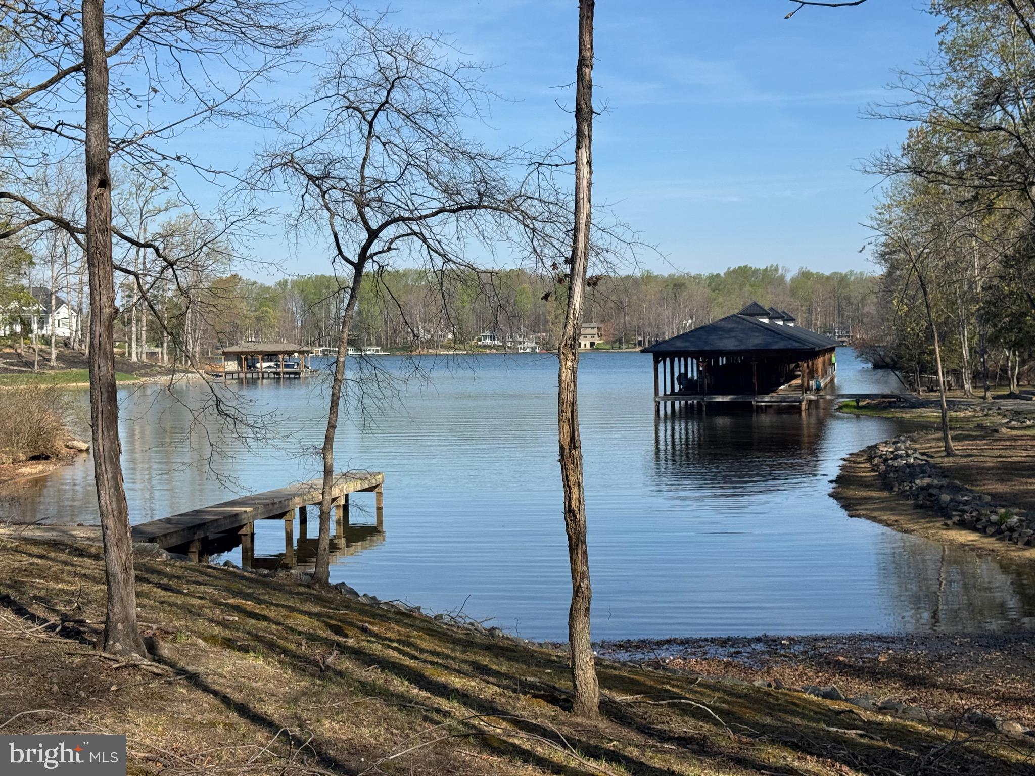 LIGHTHOUSE POINT - Residential