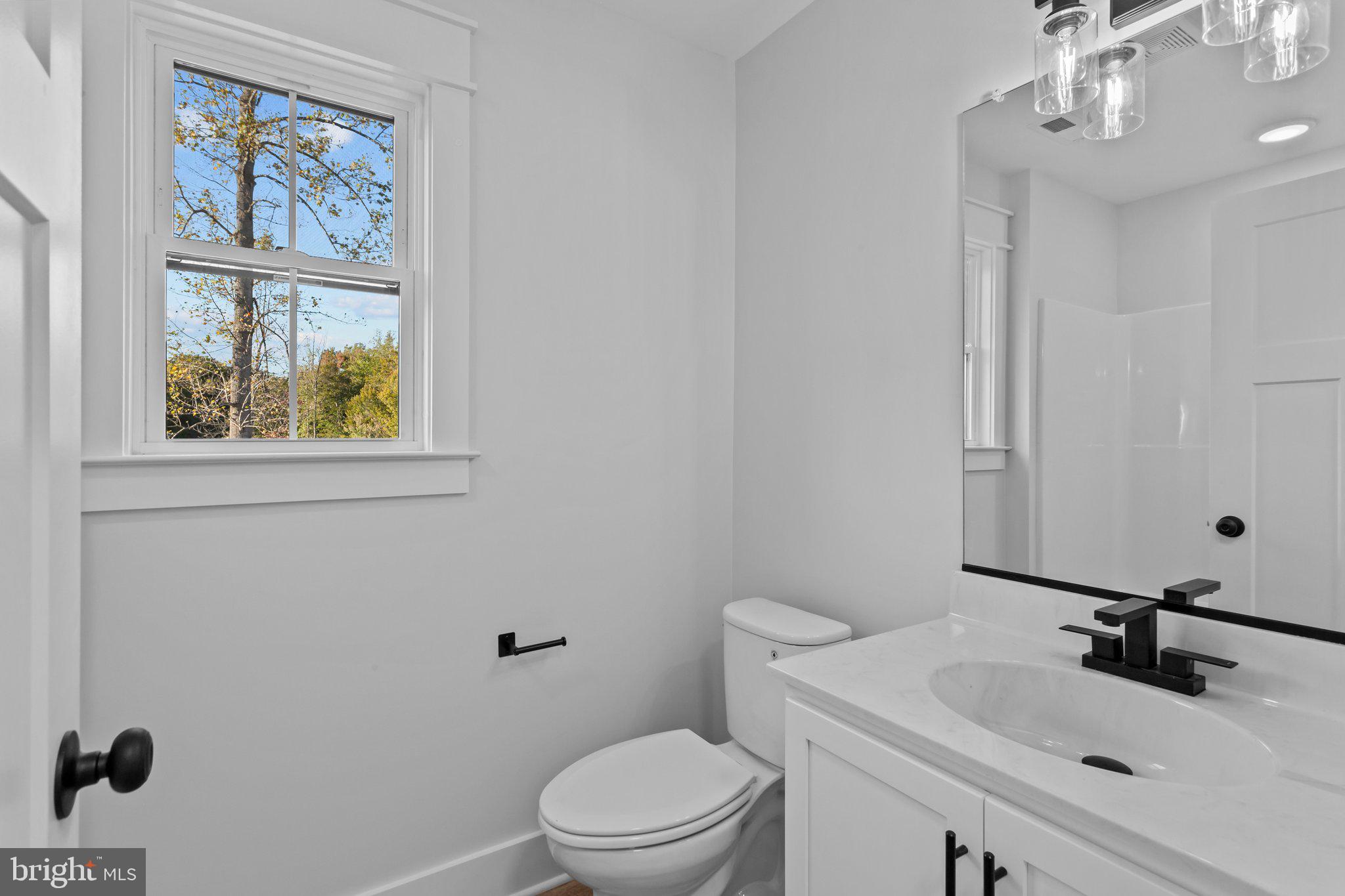 LIGHTHOUSE POINT - Residential