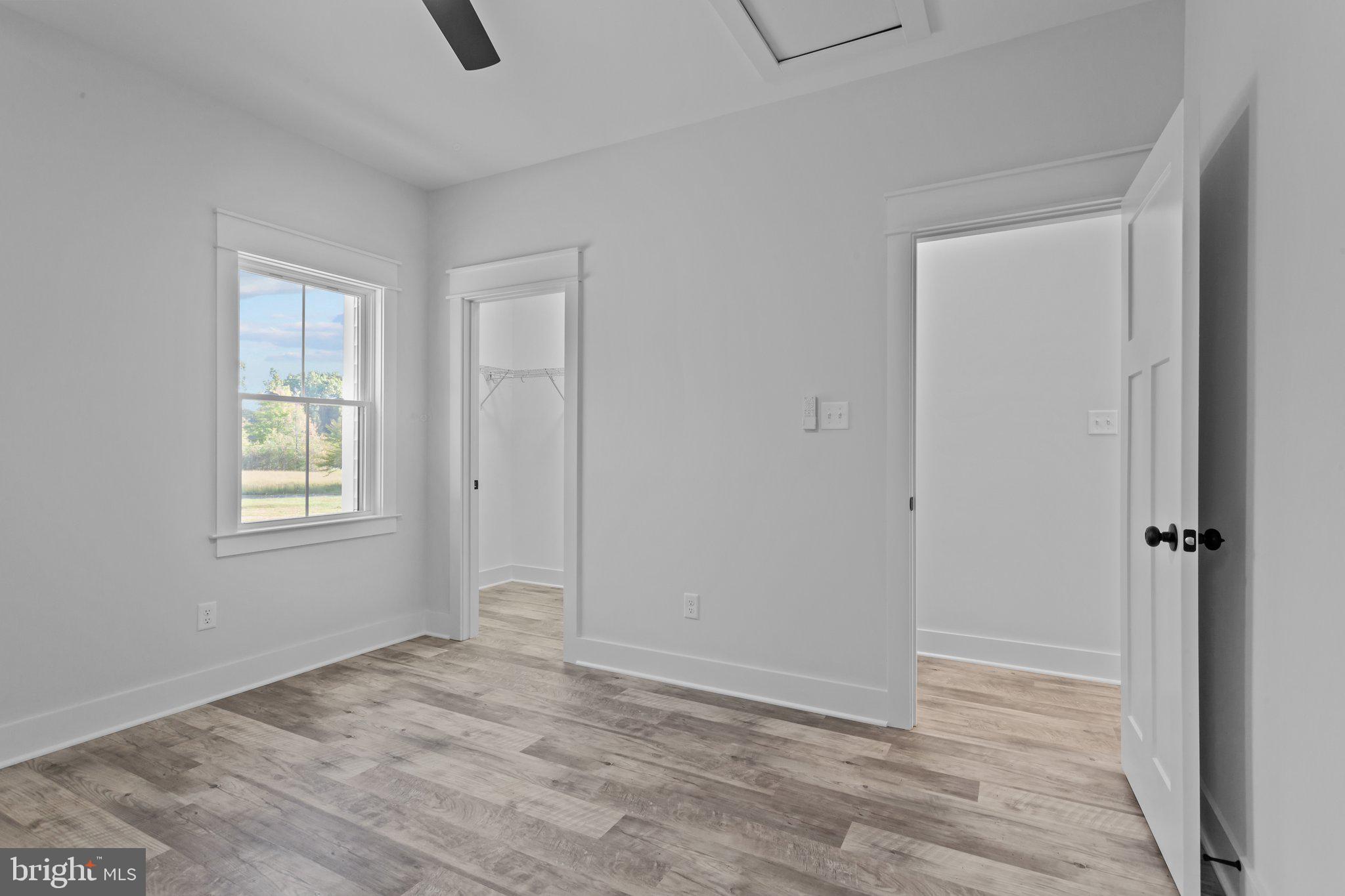 LIGHTHOUSE POINT - Residential