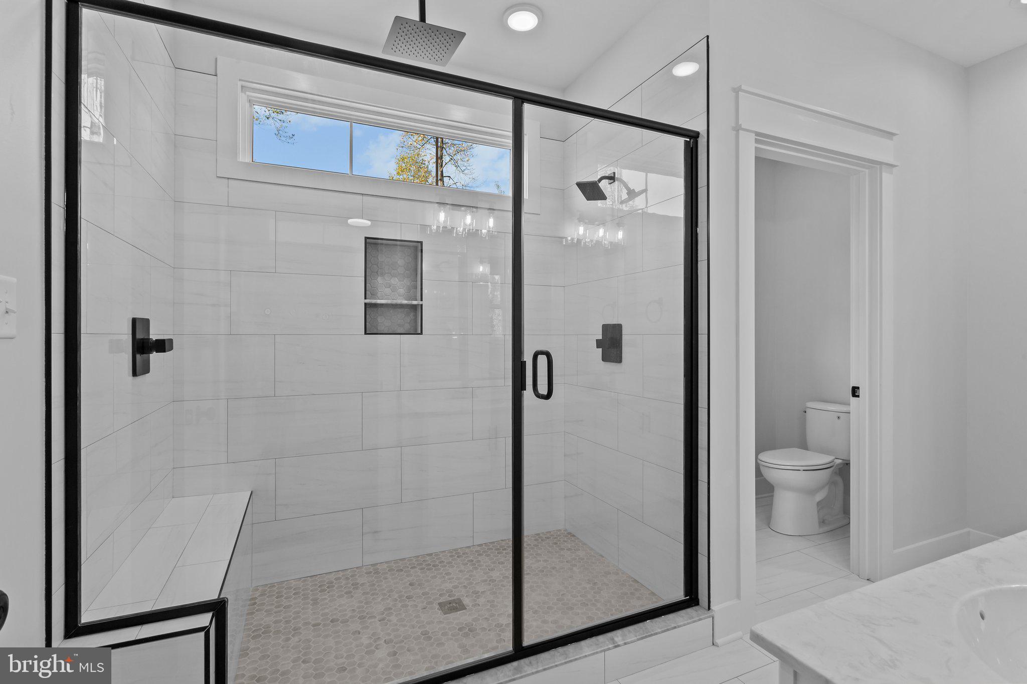 LIGHTHOUSE POINT - Residential