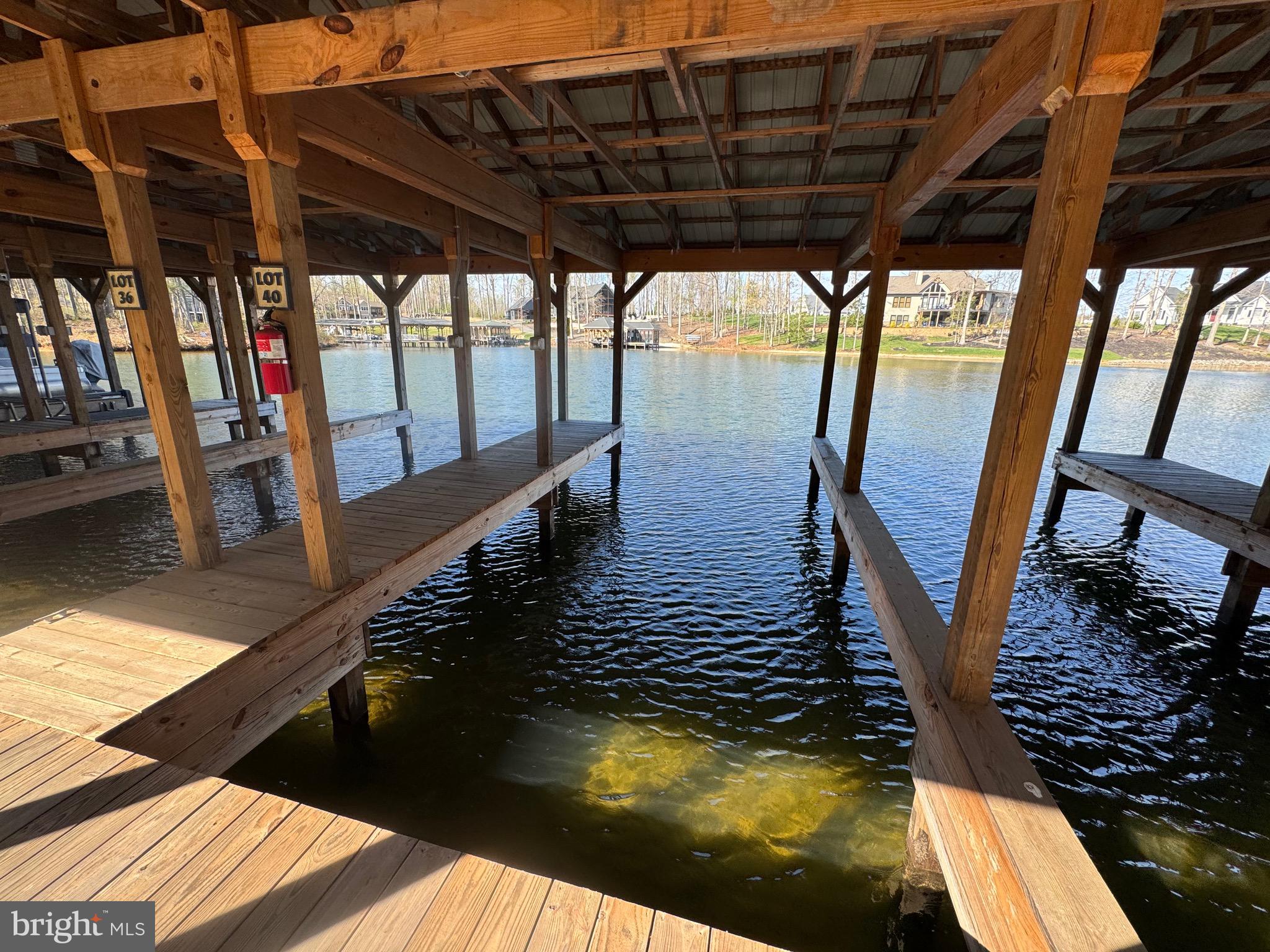 LIGHTHOUSE POINT - Residential