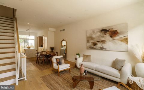 520 S 17TH STREET PHILADELPHIA PA 19146