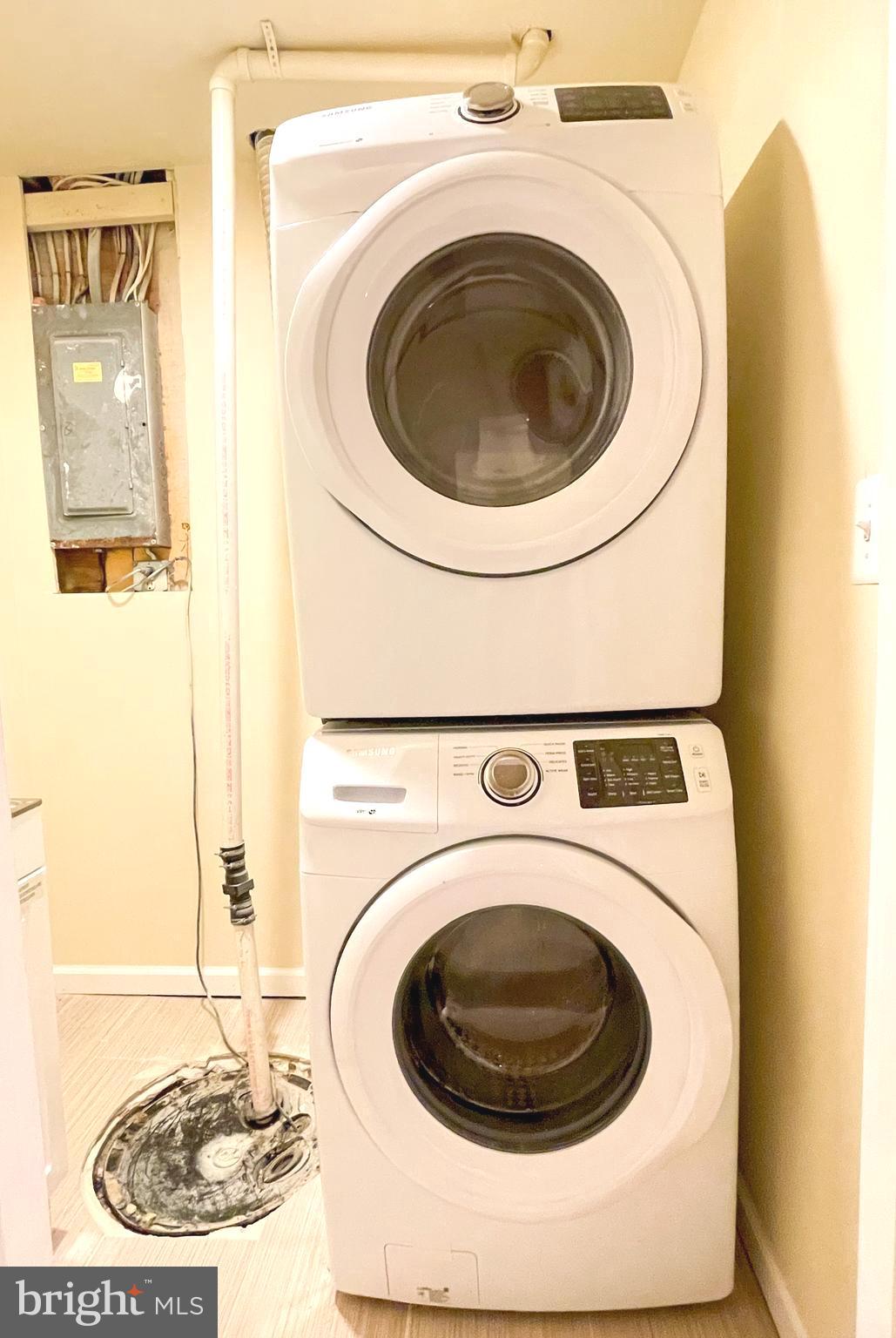 PARTRIDGE PLACE - Residential