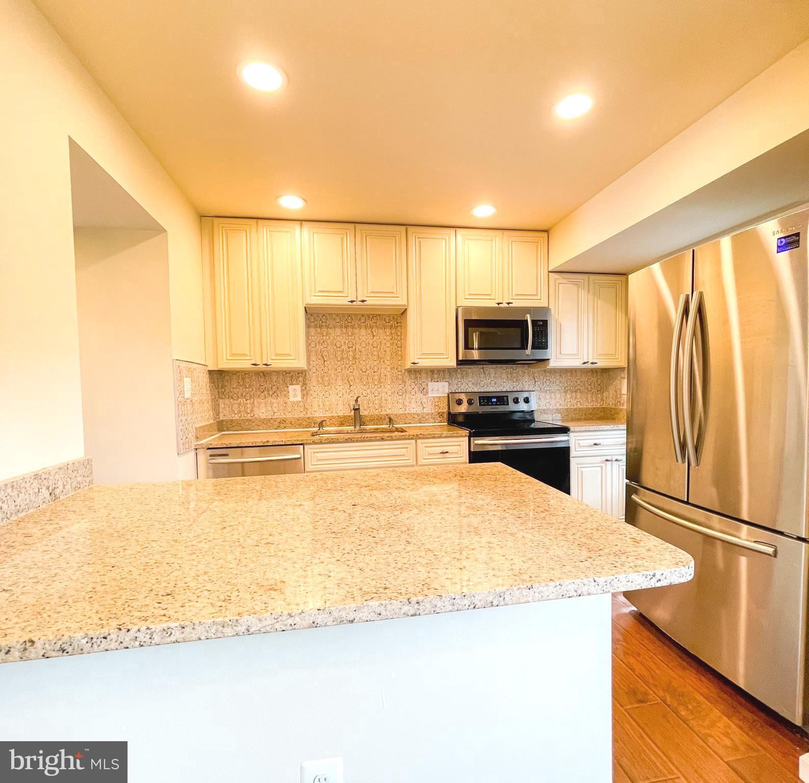 PARTRIDGE PLACE - Residential