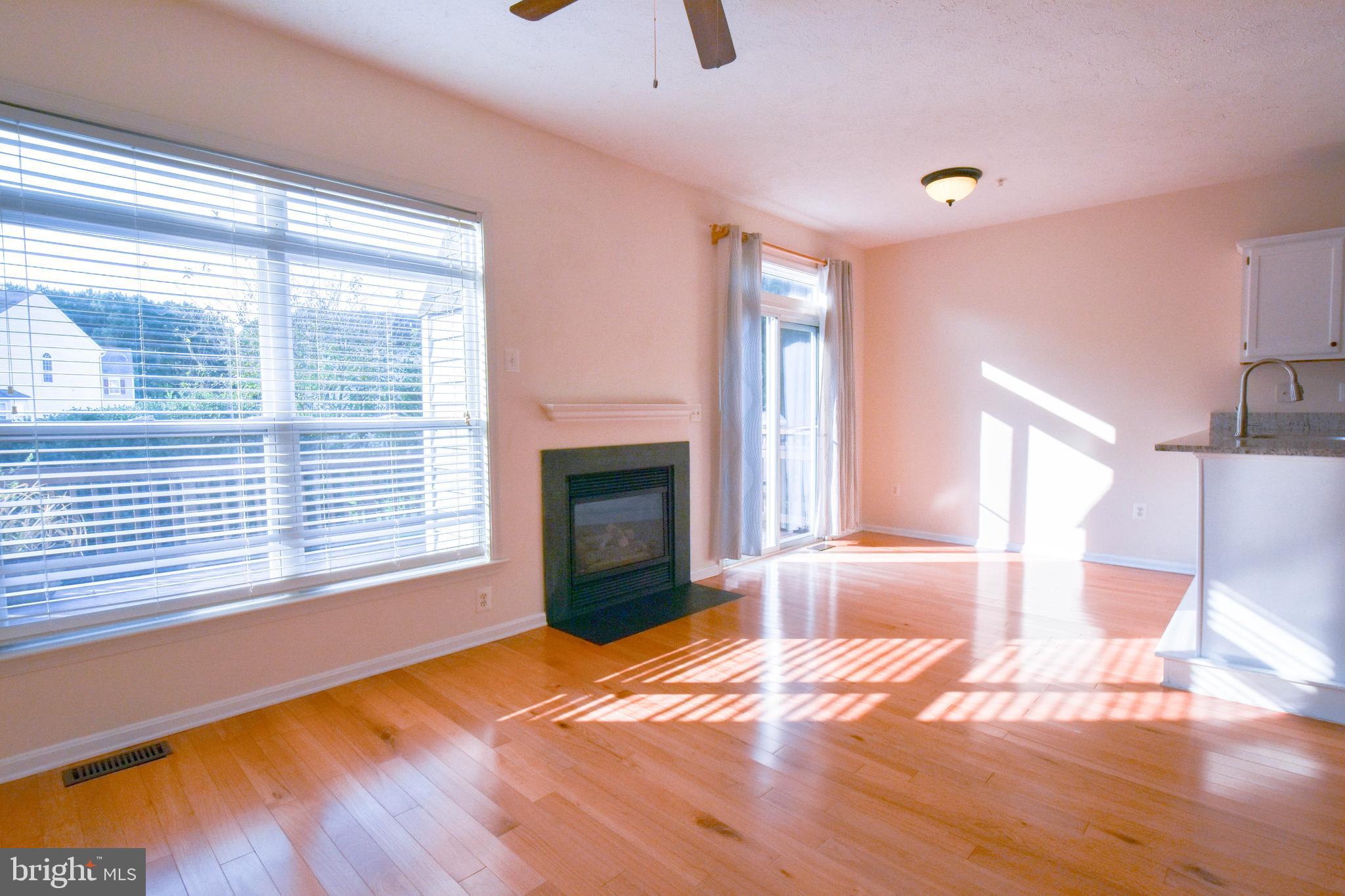 THE VILLAS - Residential Lease