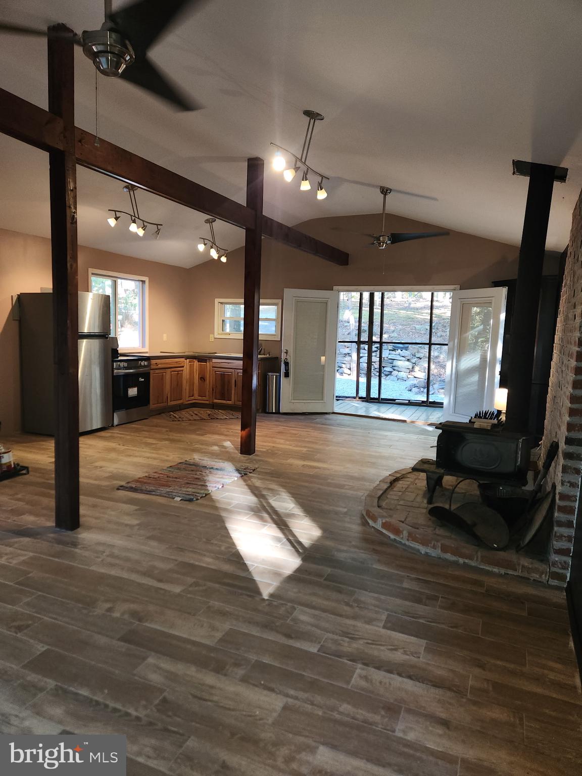 CACAPON RIVER RAPIDS - Residential