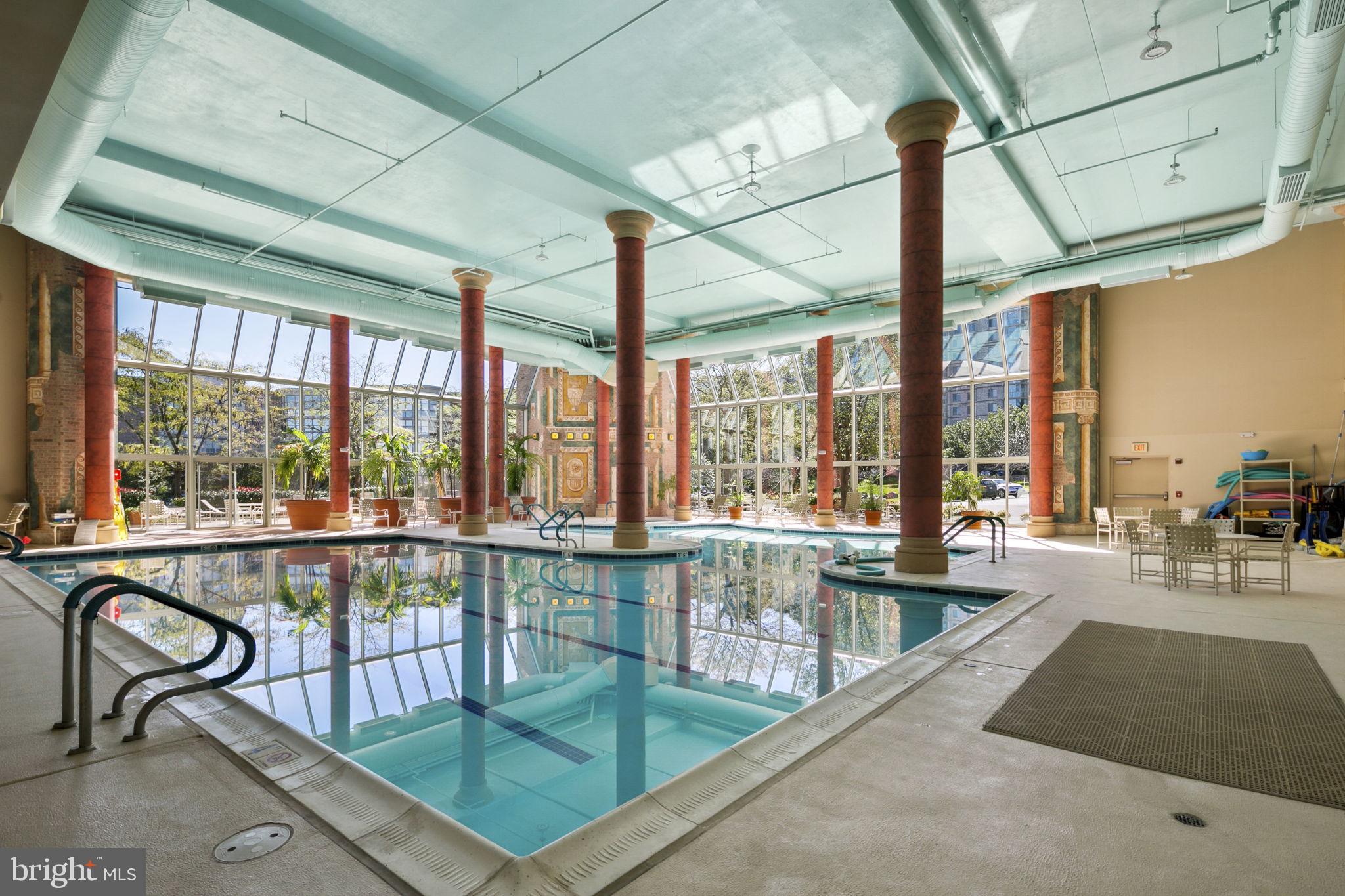 LEISURE WORLD - Residential