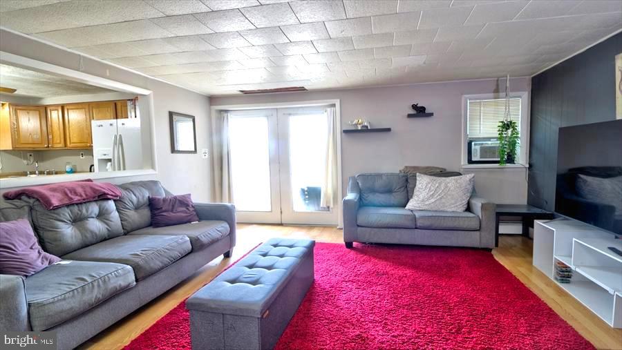 JOSHUA - Residential