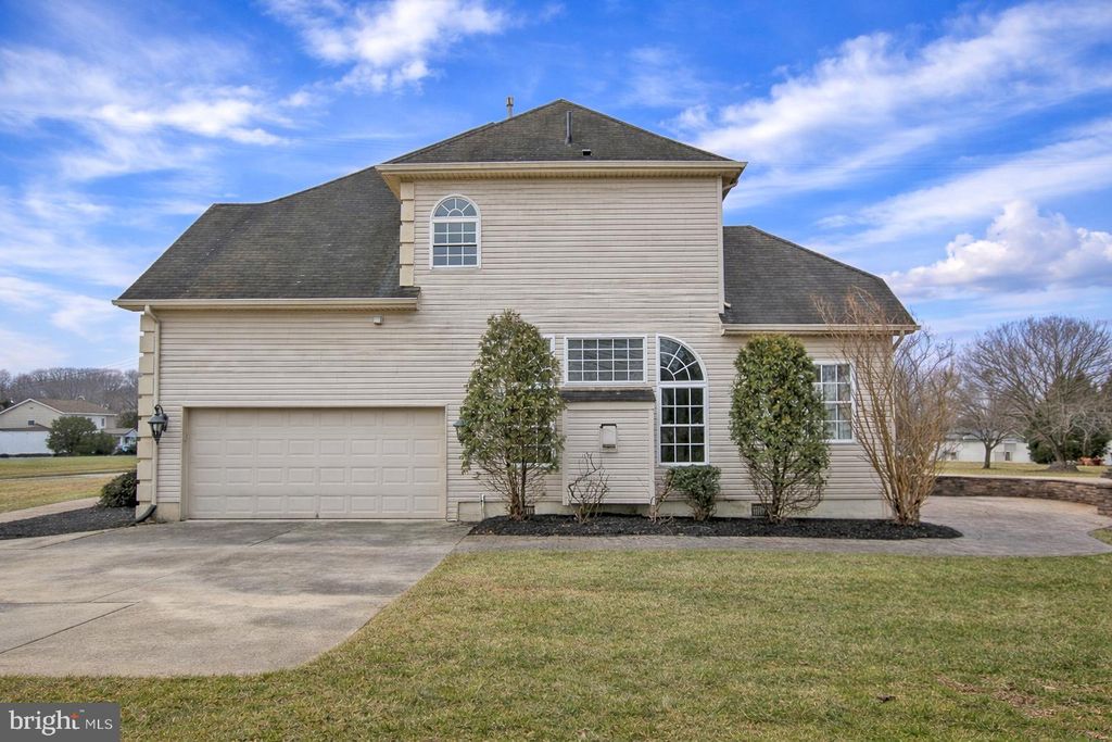 Photo of 109 Karenlynn Drive, FRANKLINVILLE, NJ 08322 (MLS # NJGL2069030)