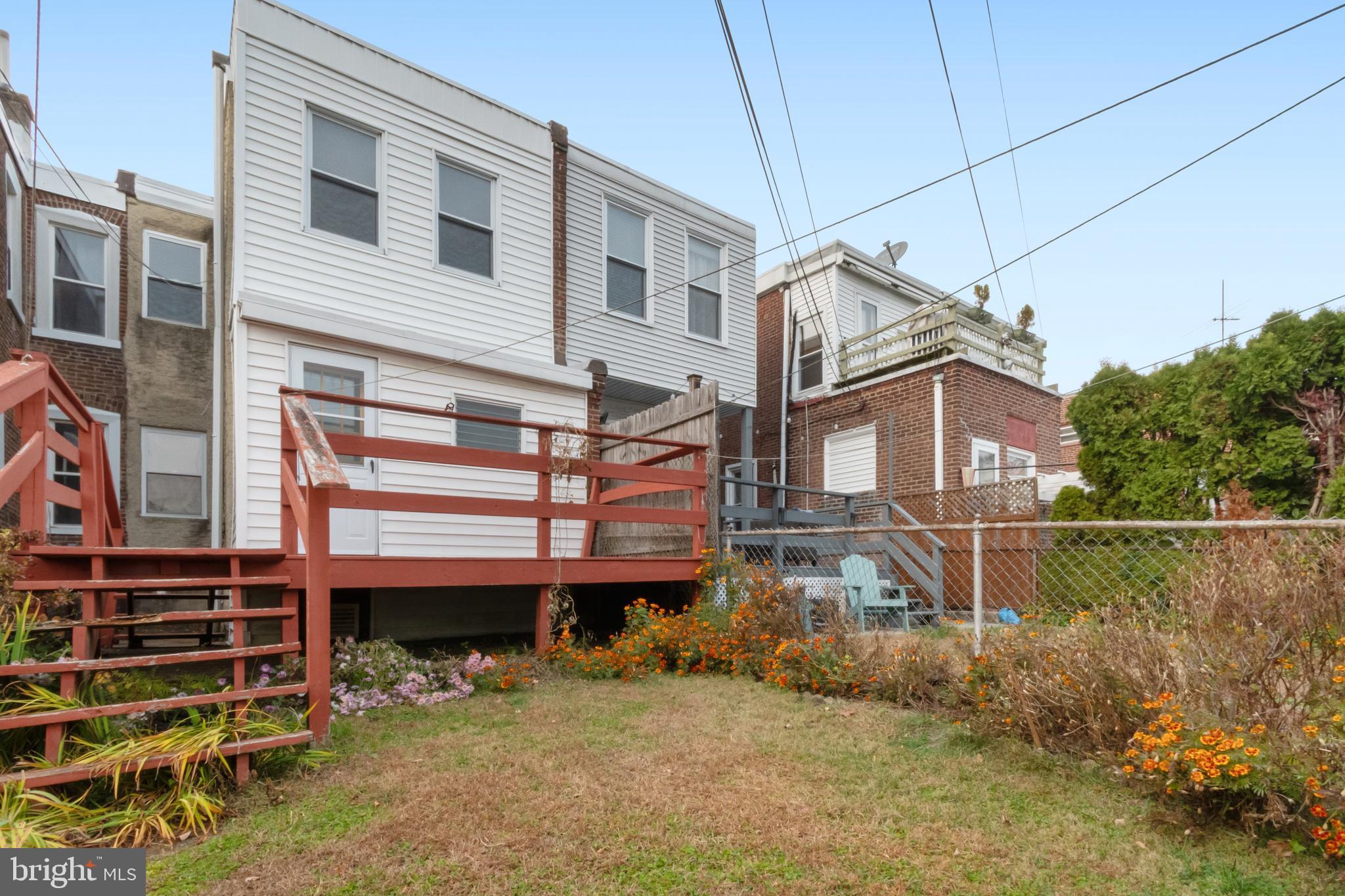 EAST FALLS - Residential