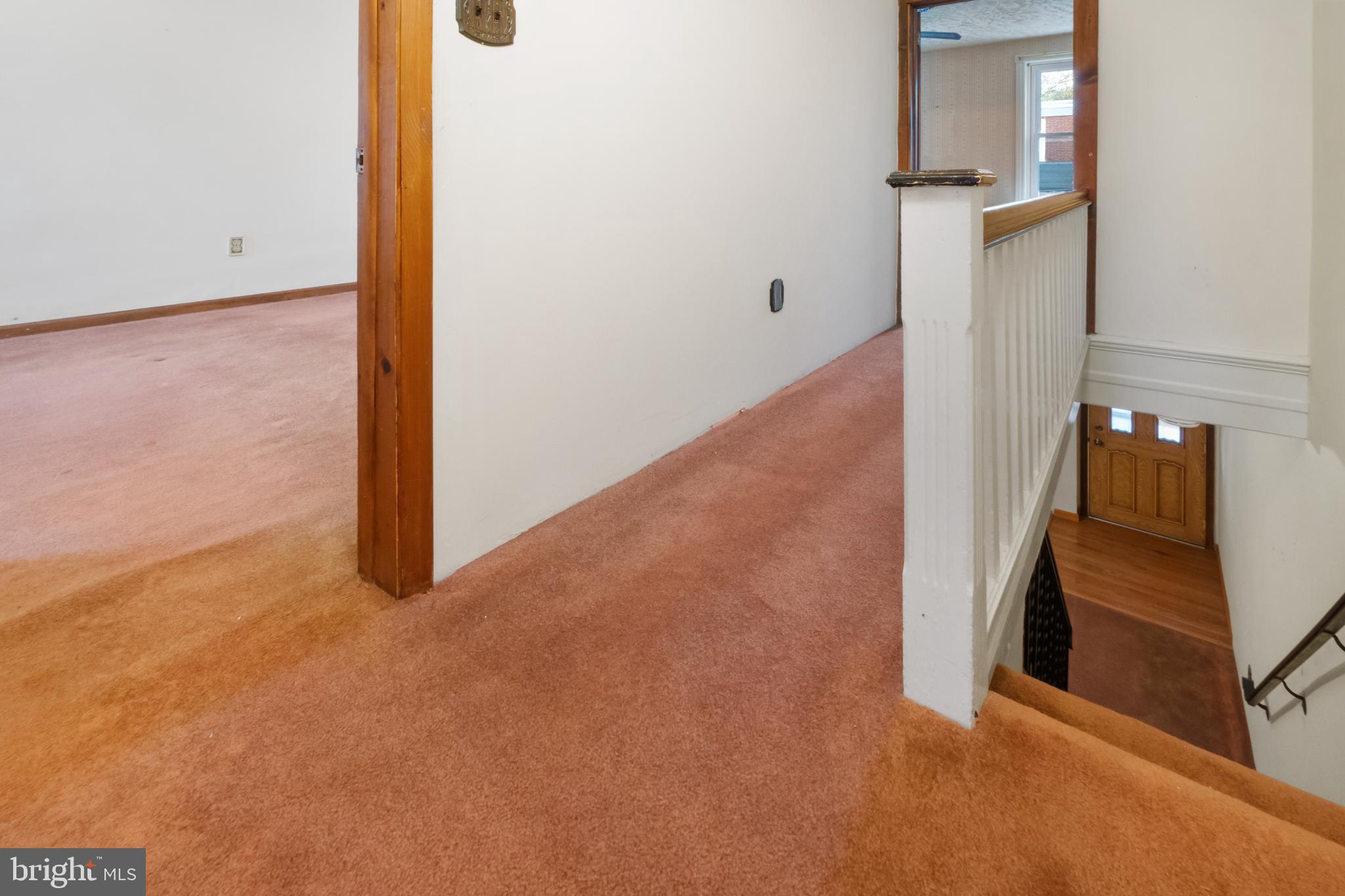 EAST FALLS - Residential