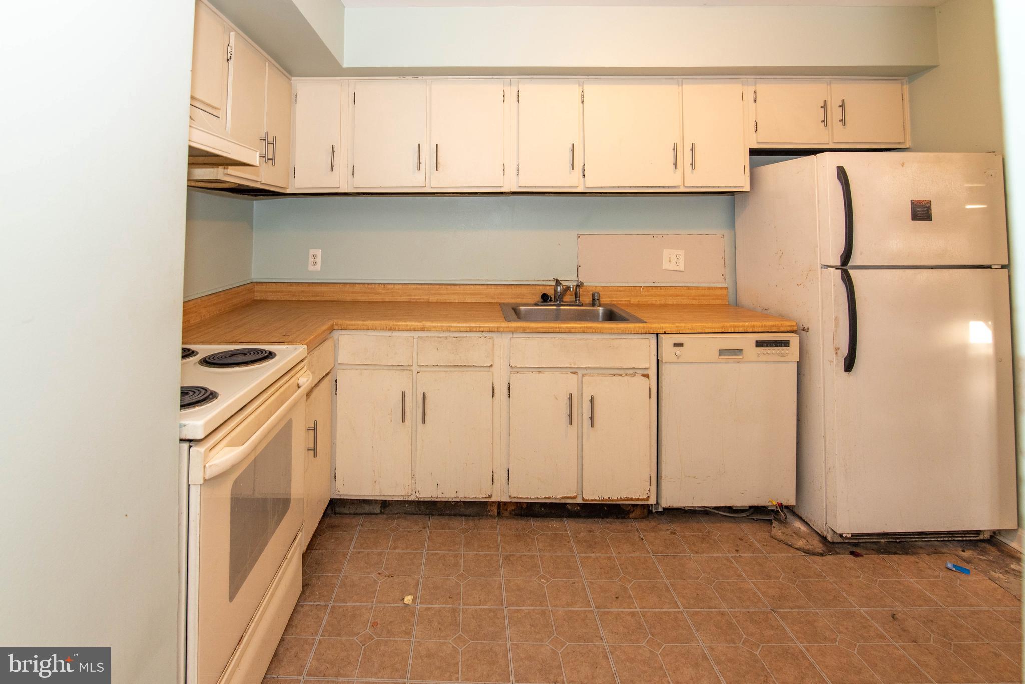 HERITAGE HILLS - Residential