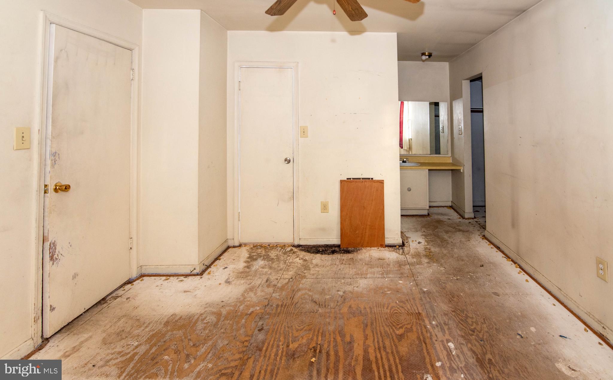 HERITAGE HILLS - Residential