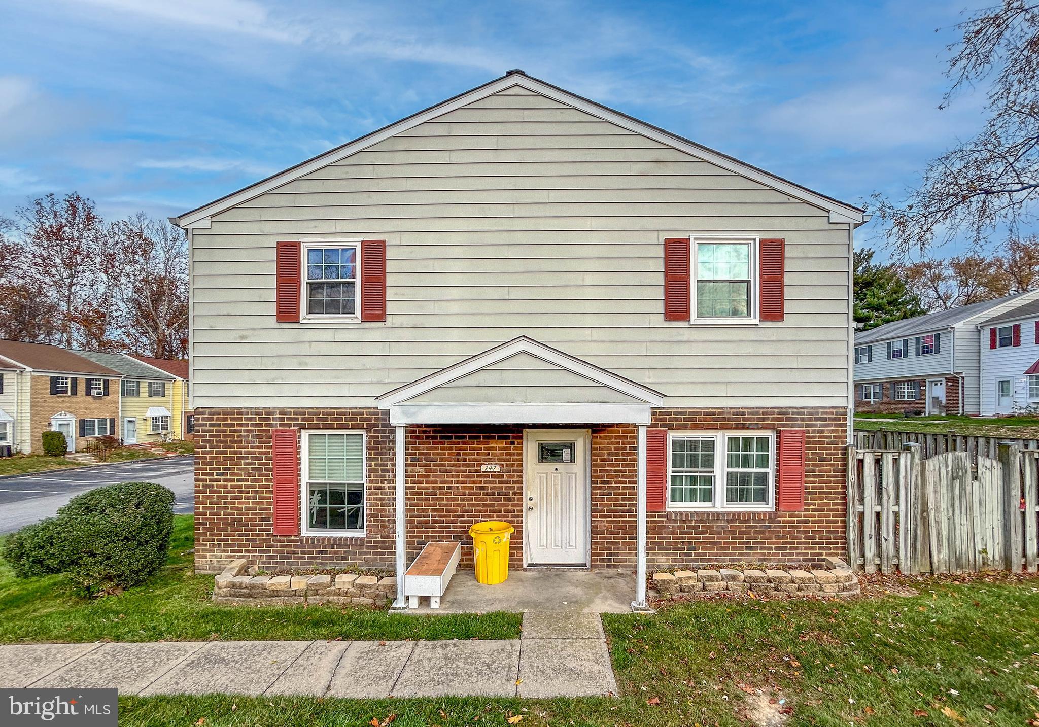 HERITAGE HILLS - Residential