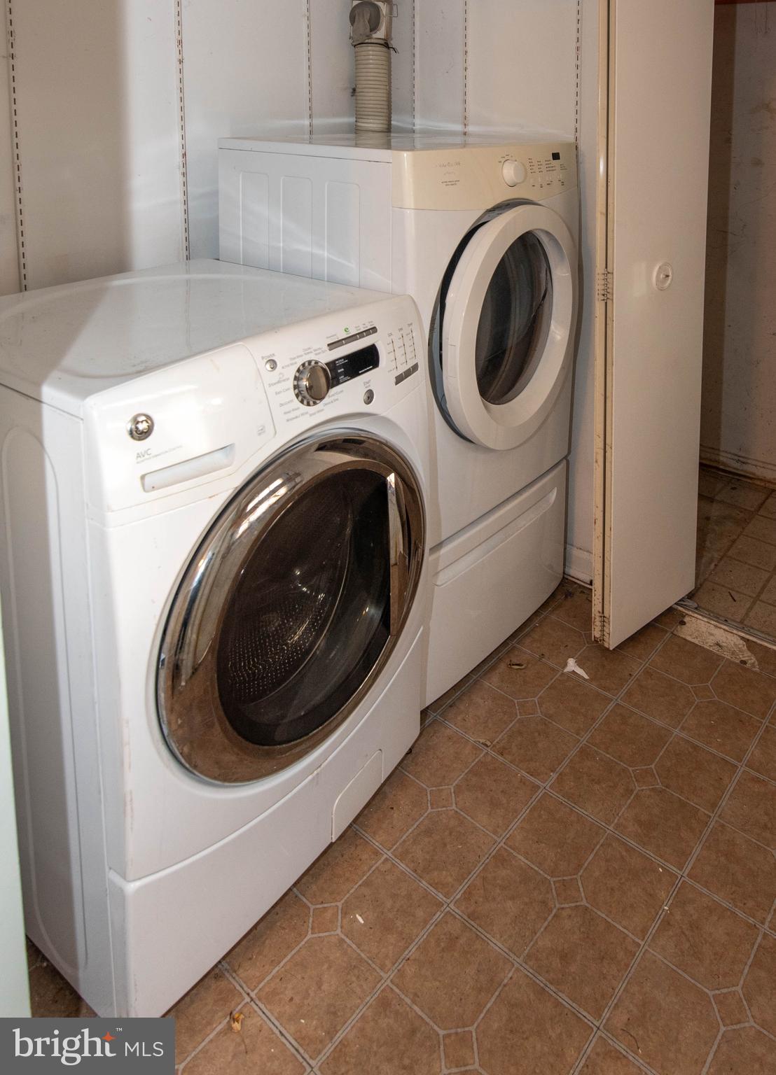 HERITAGE HILLS - Residential