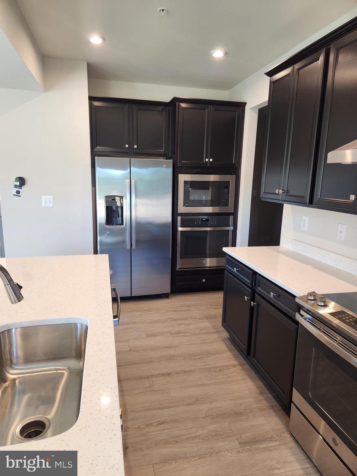 CANTER CREEK - Residential