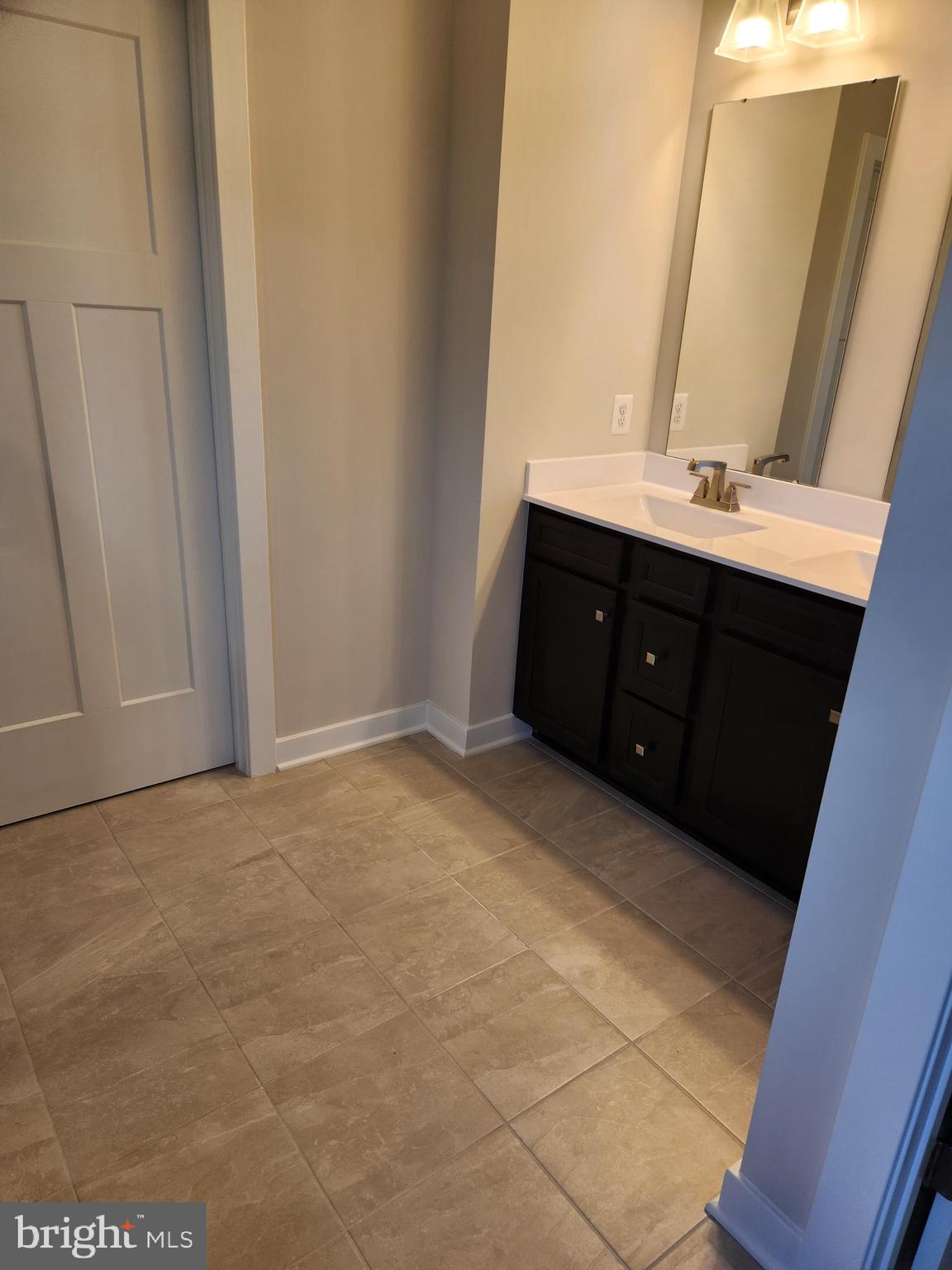 CANTER CREEK - Residential