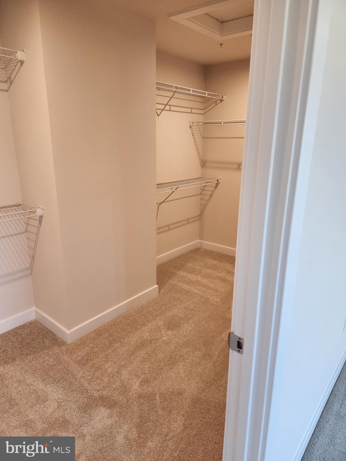 CANTER CREEK - Residential