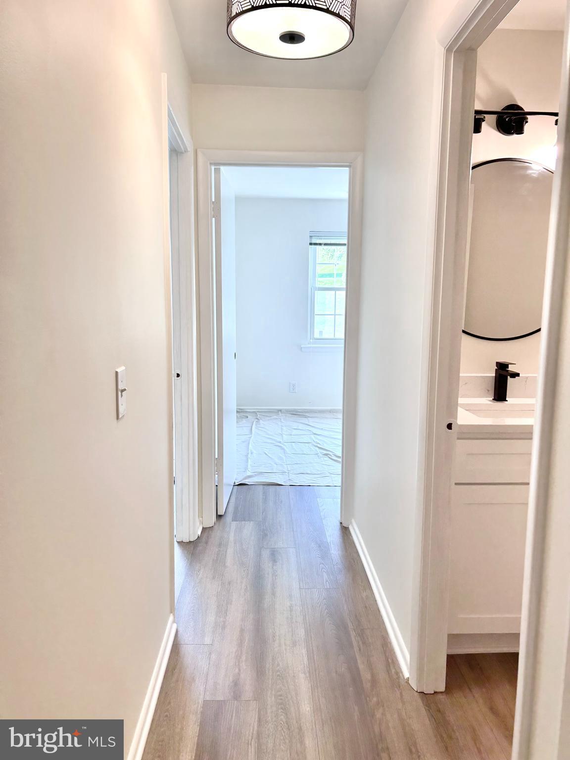 HICKORY HILLS CONDOMINIUMS - Residential Lease