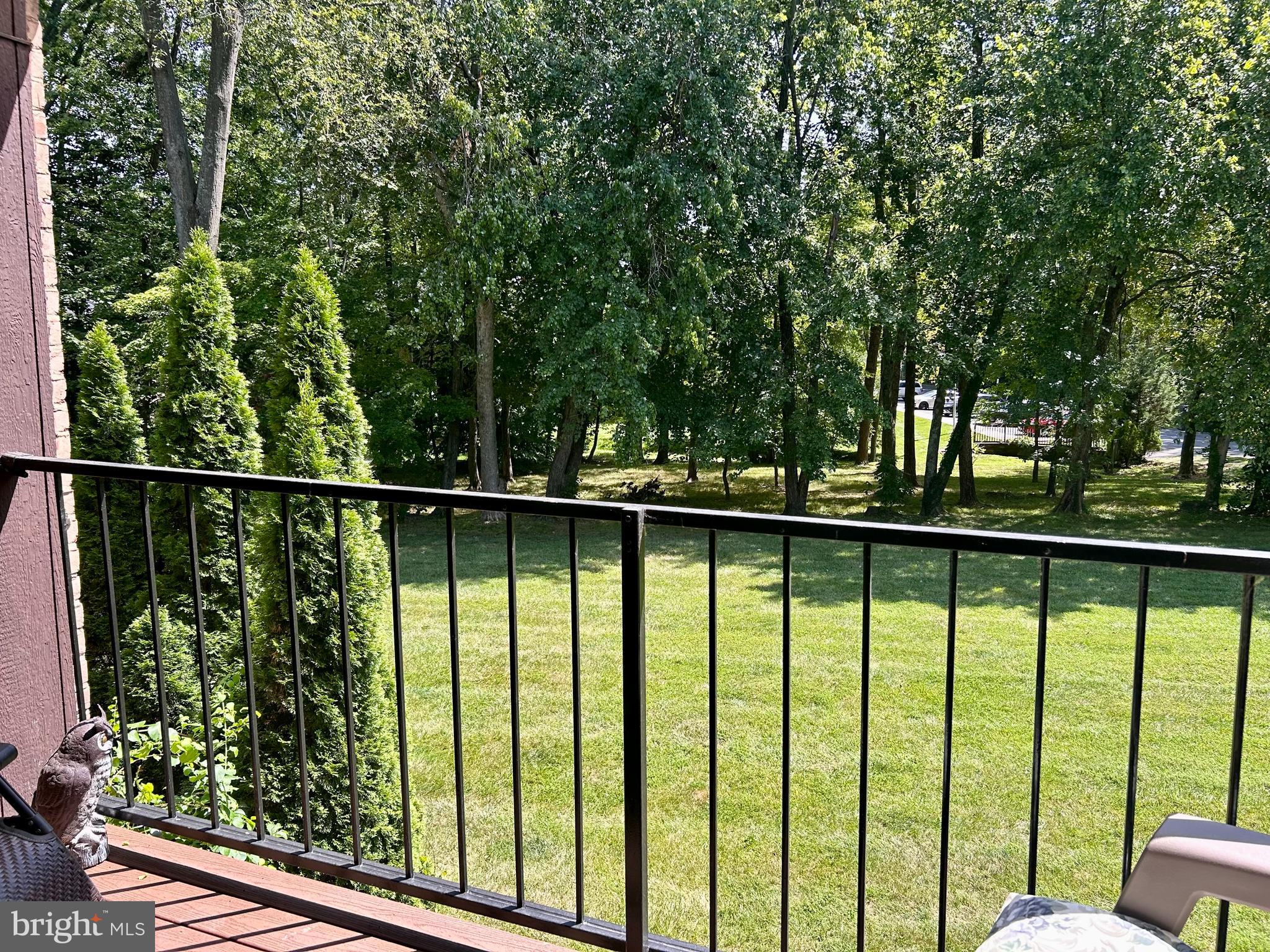 HICKORY HILLS CONDOMINIUMS - Residential Lease