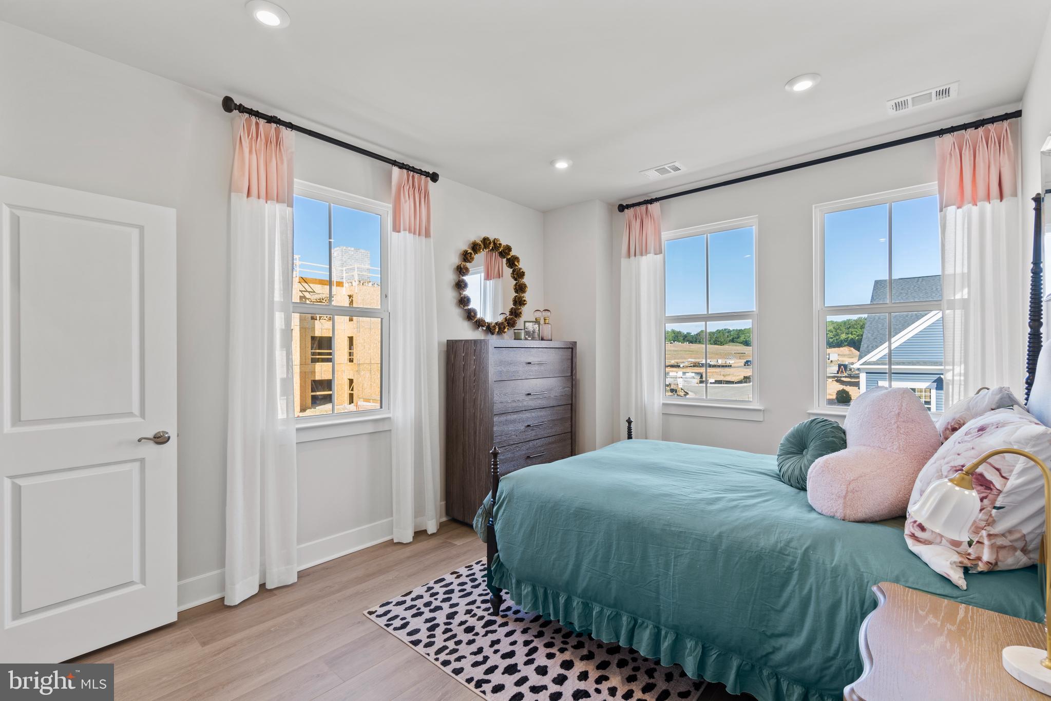 THE VILLAGE AT CABIN BRANCH - Residential