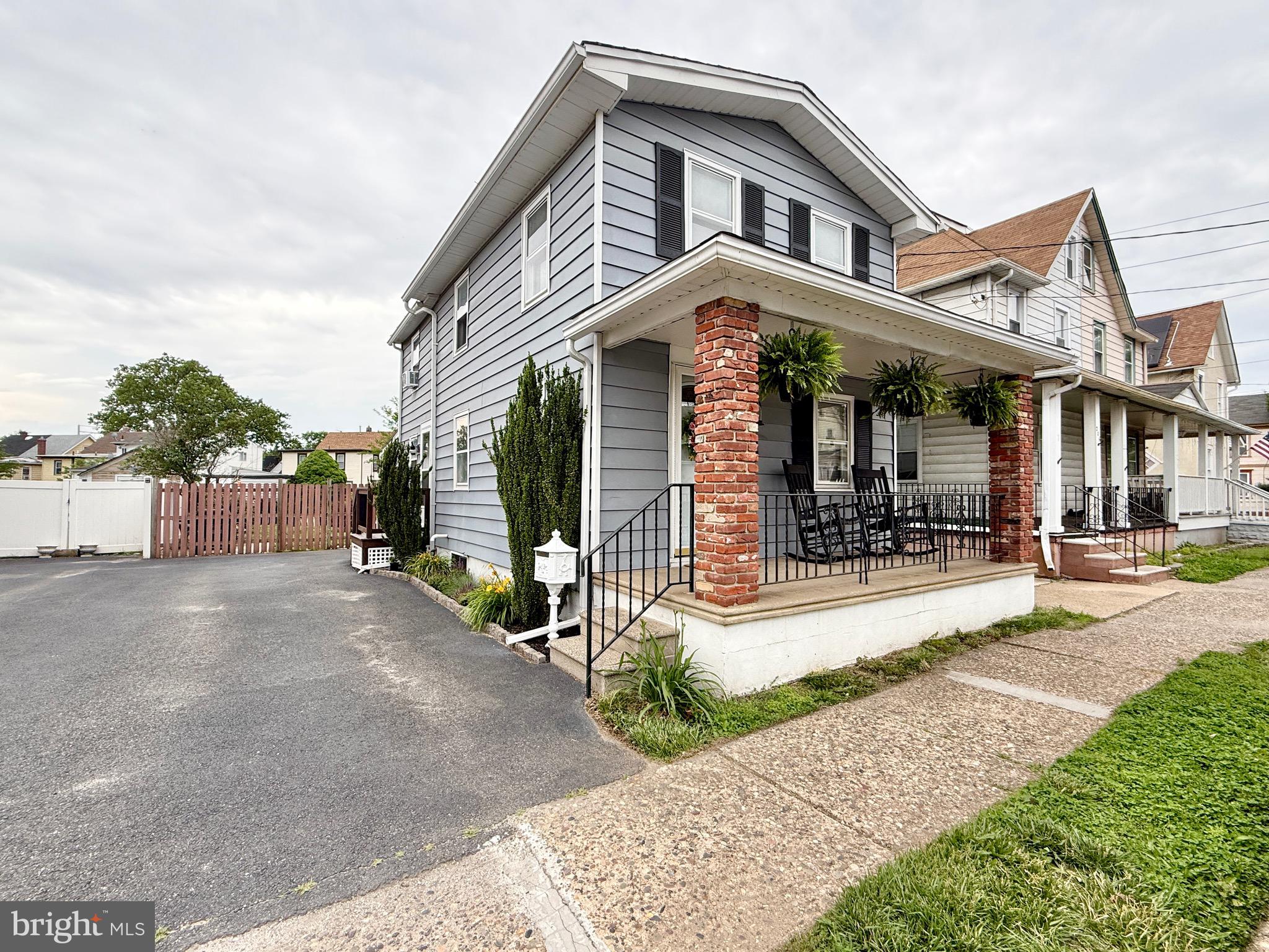 208 DELSEA DRIVE