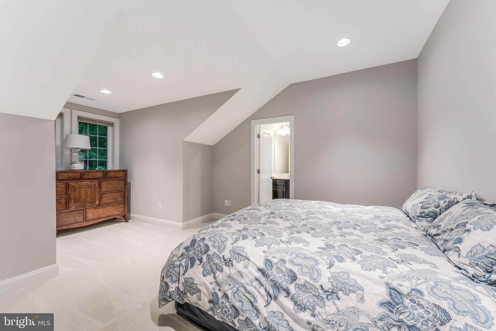 VAN BUREN RESERVE - Residential