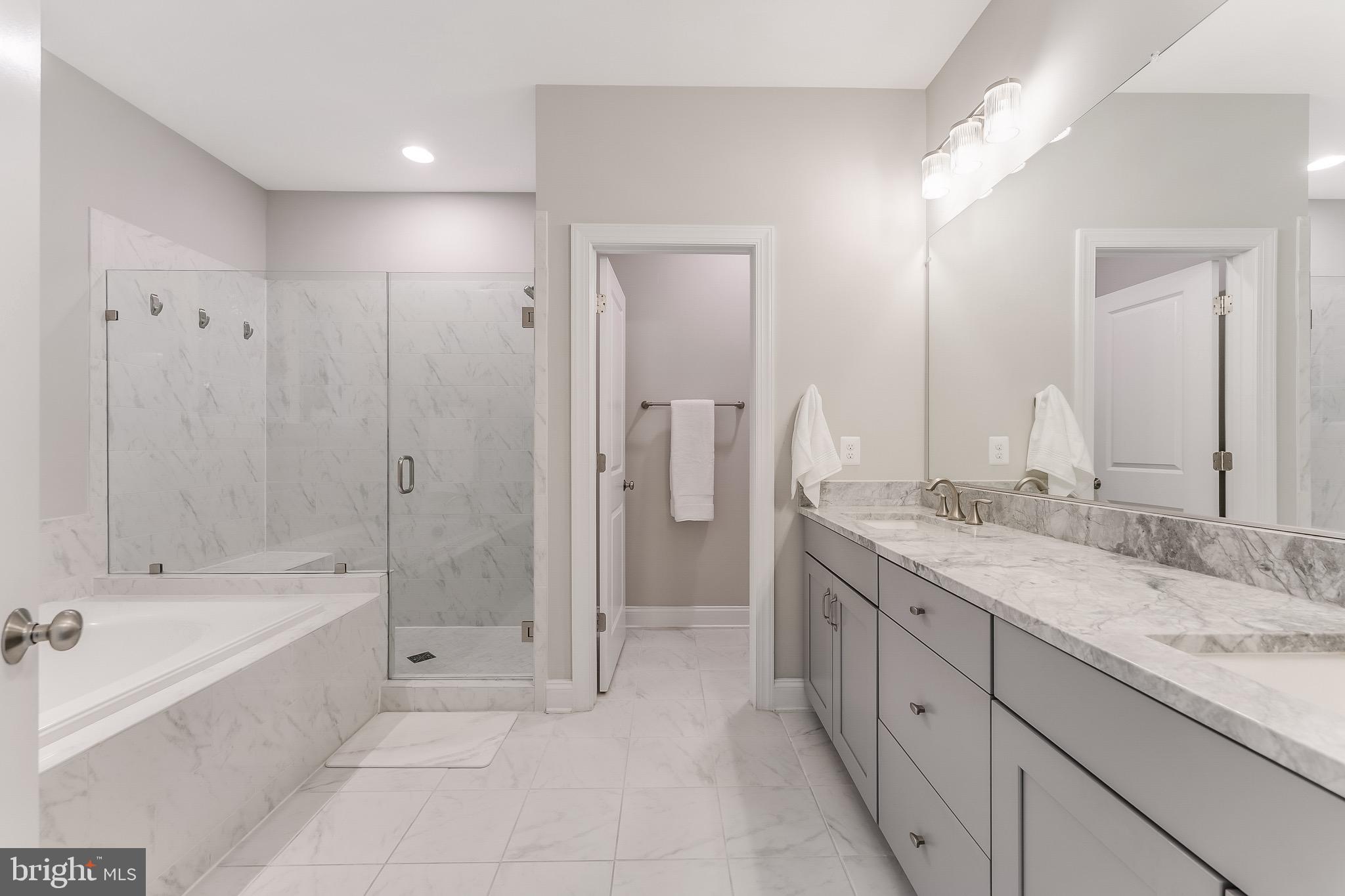 VAN BUREN RESERVE - Residential