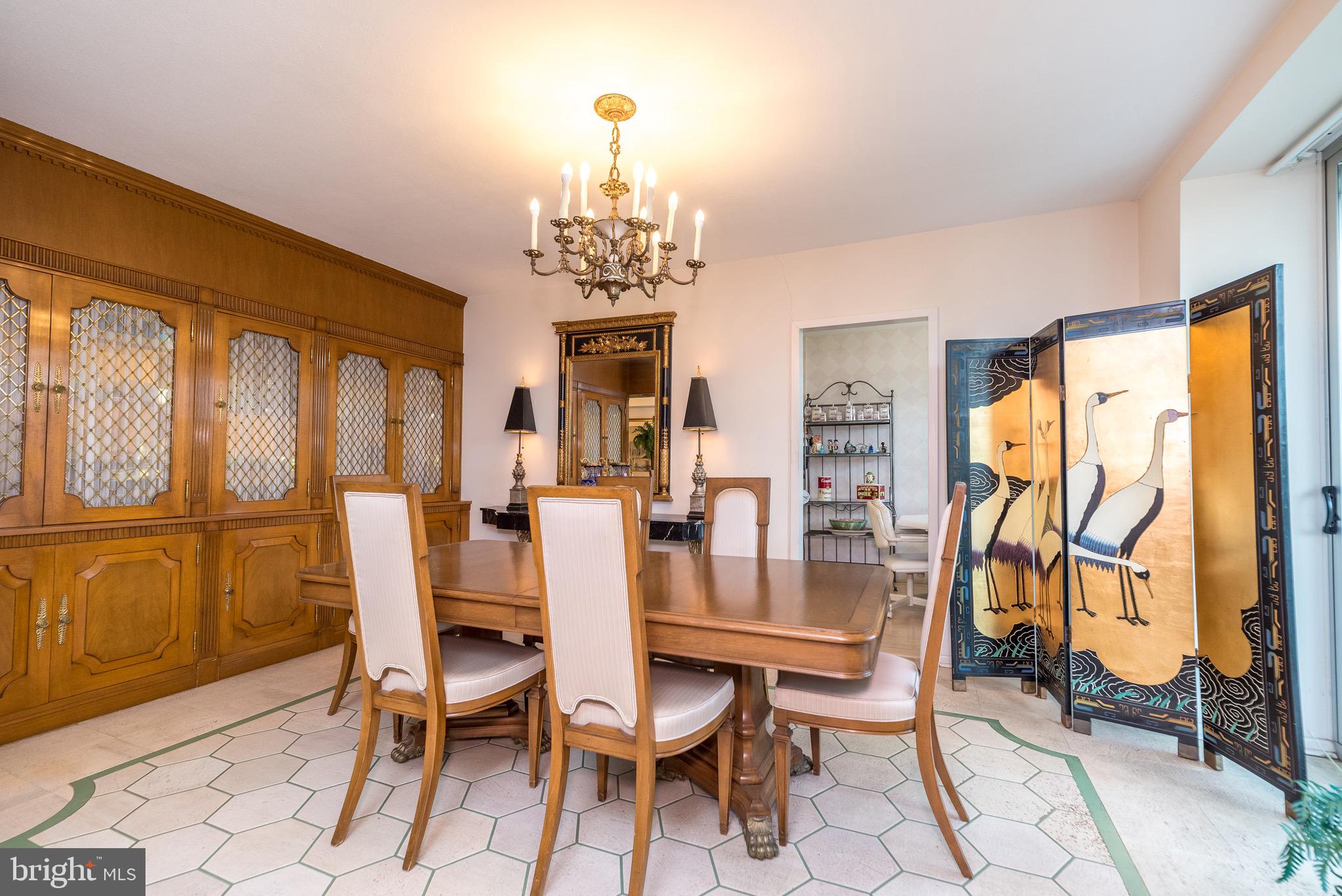 COVENTRY HOUSE - Residential