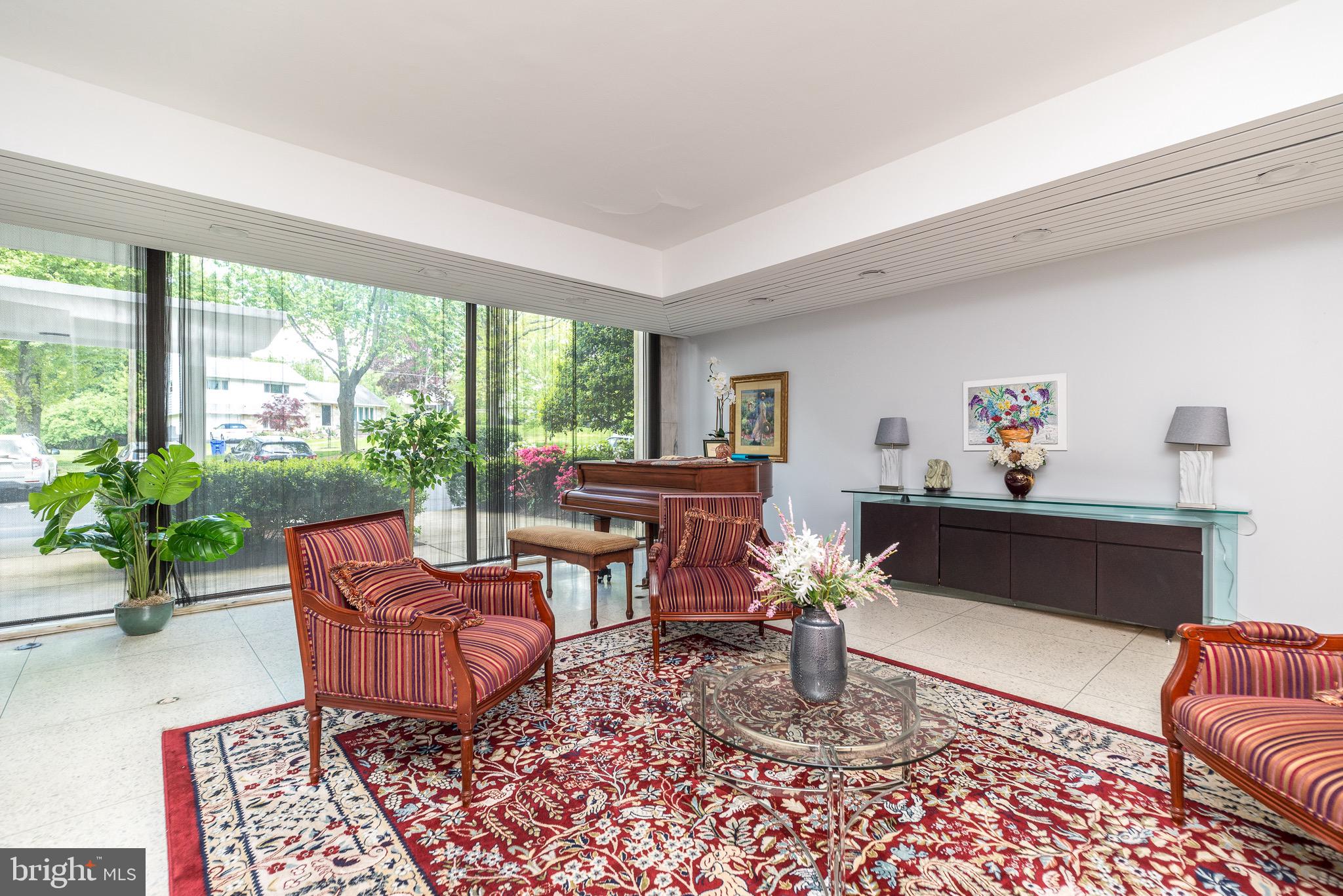 COVENTRY HOUSE - Residential