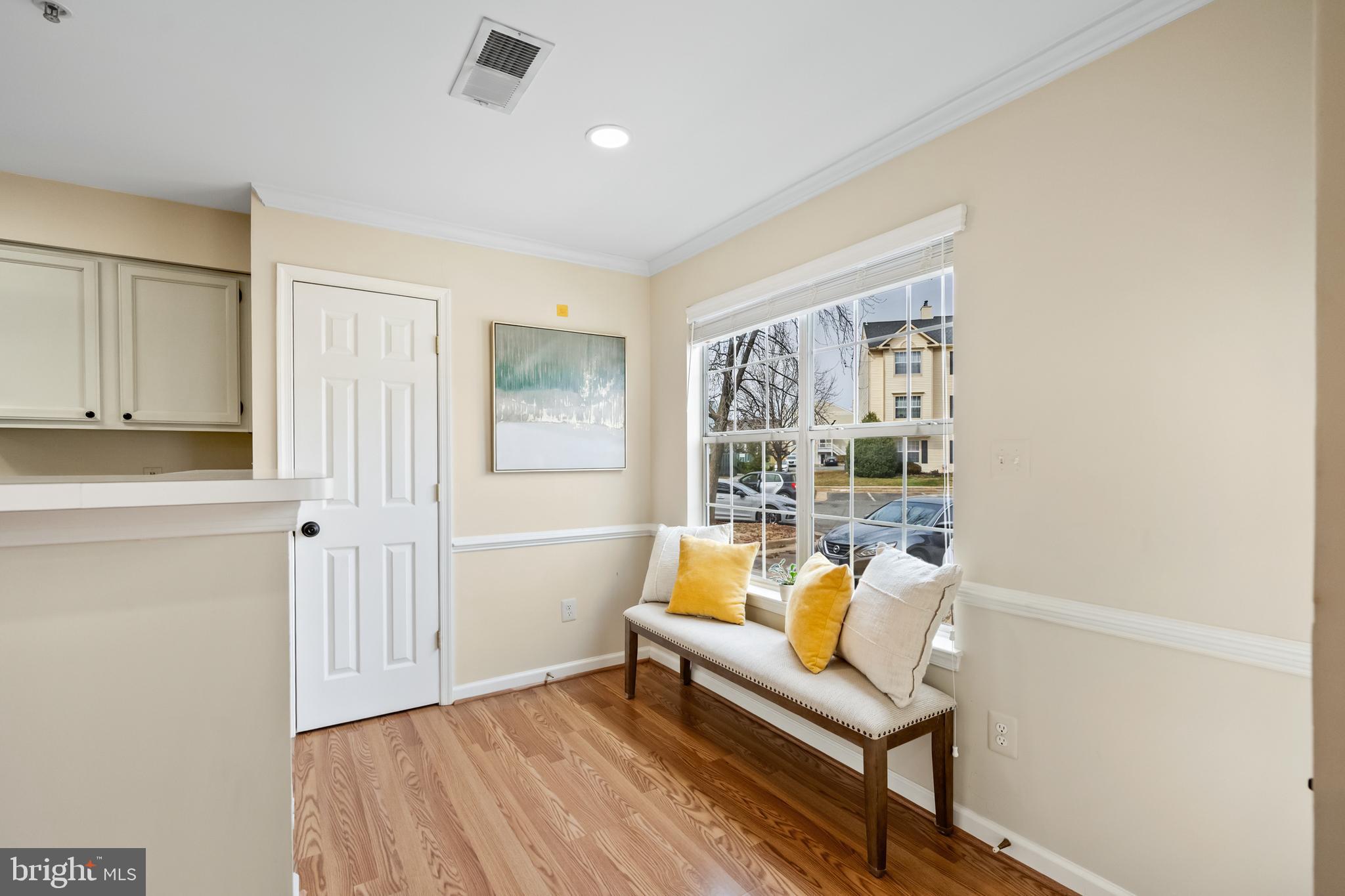 STRATFORD CONDO BULL RUN - Residential