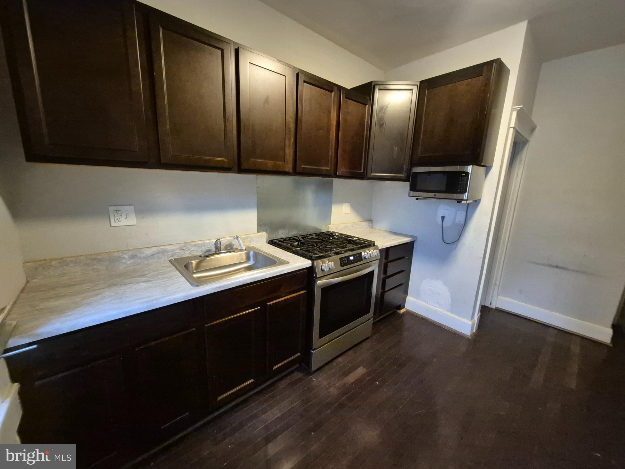 2536 W LAFAYETTE AVENUE