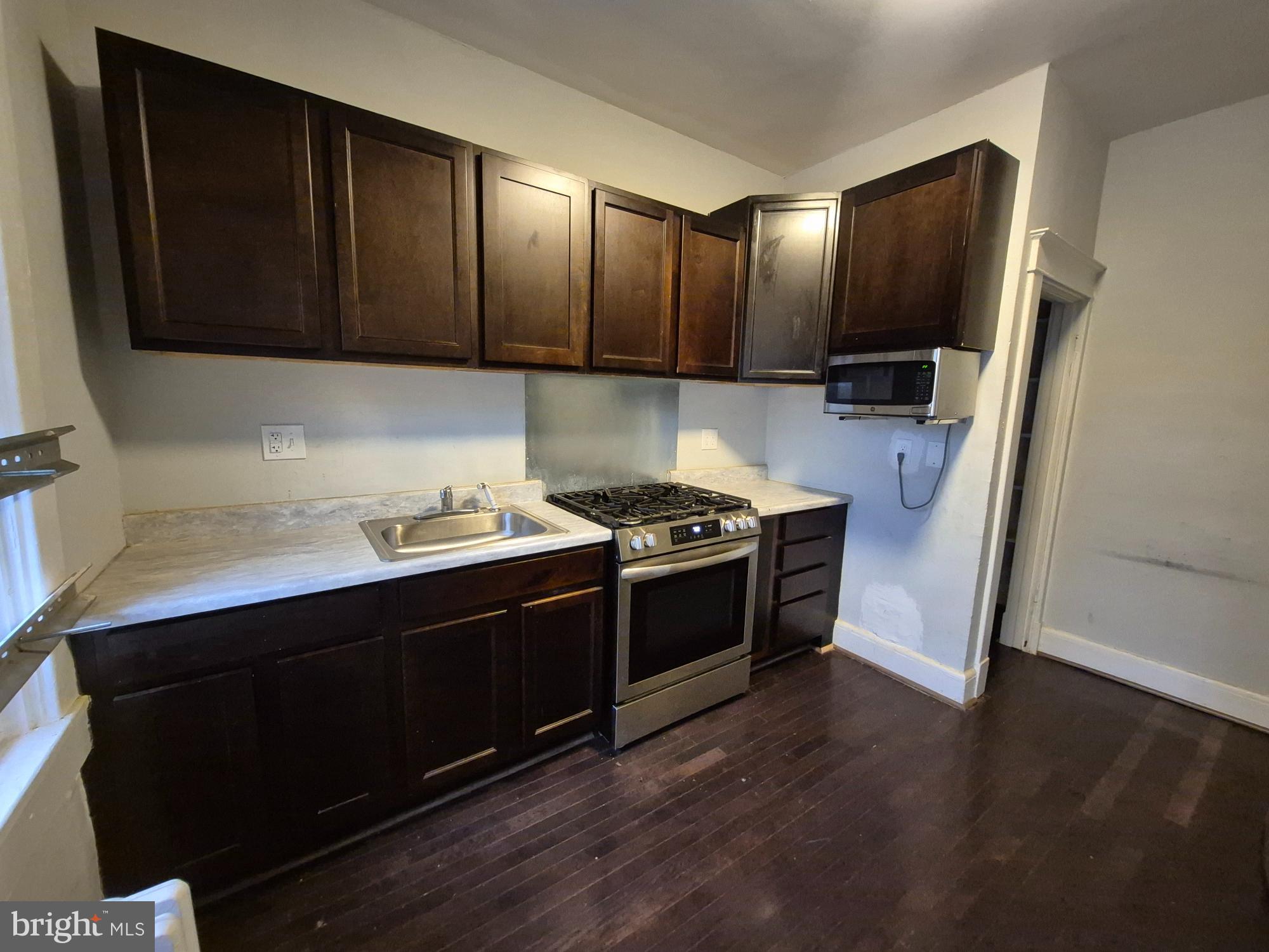 2536 W LAFAYETTE AVENUE