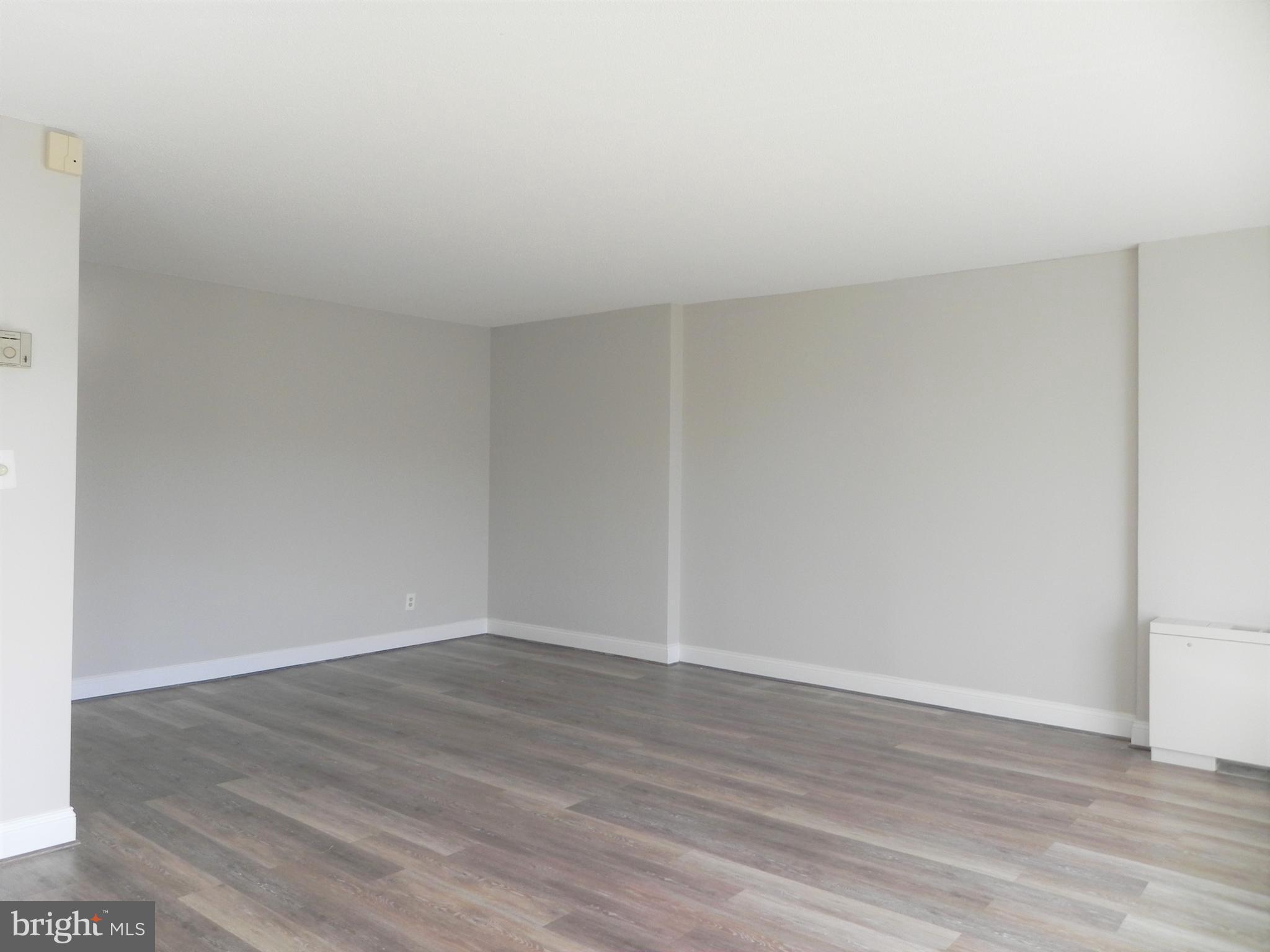 RIDGE HOUSE - Residential Lease