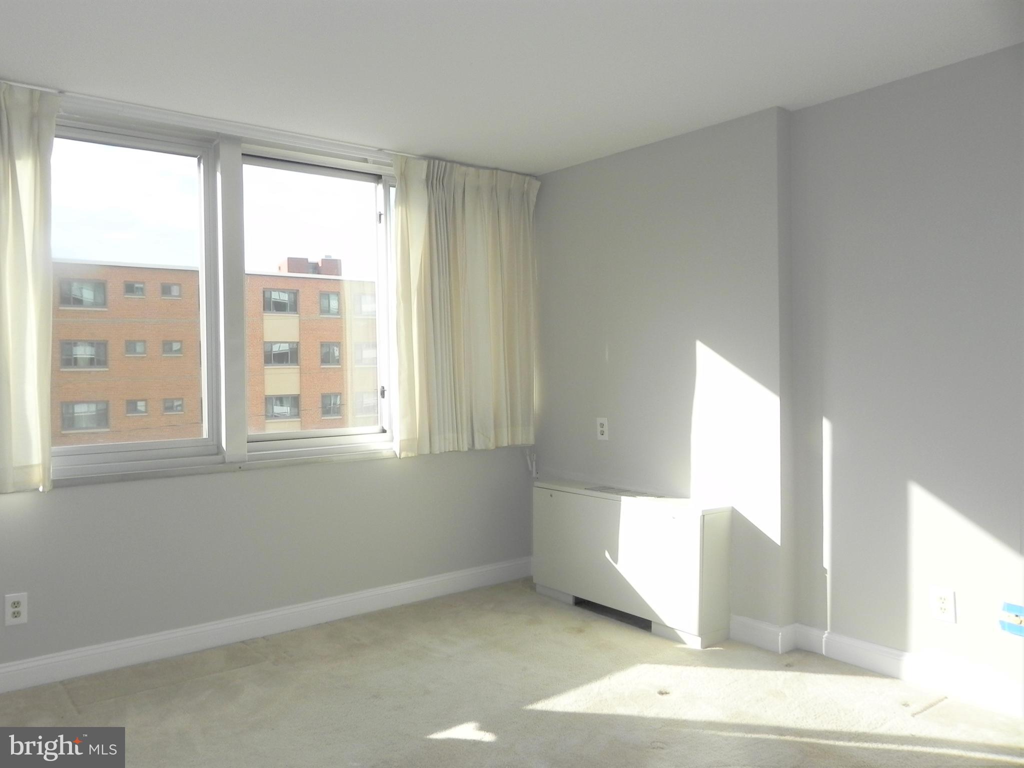 RIDGE HOUSE - Residential Lease