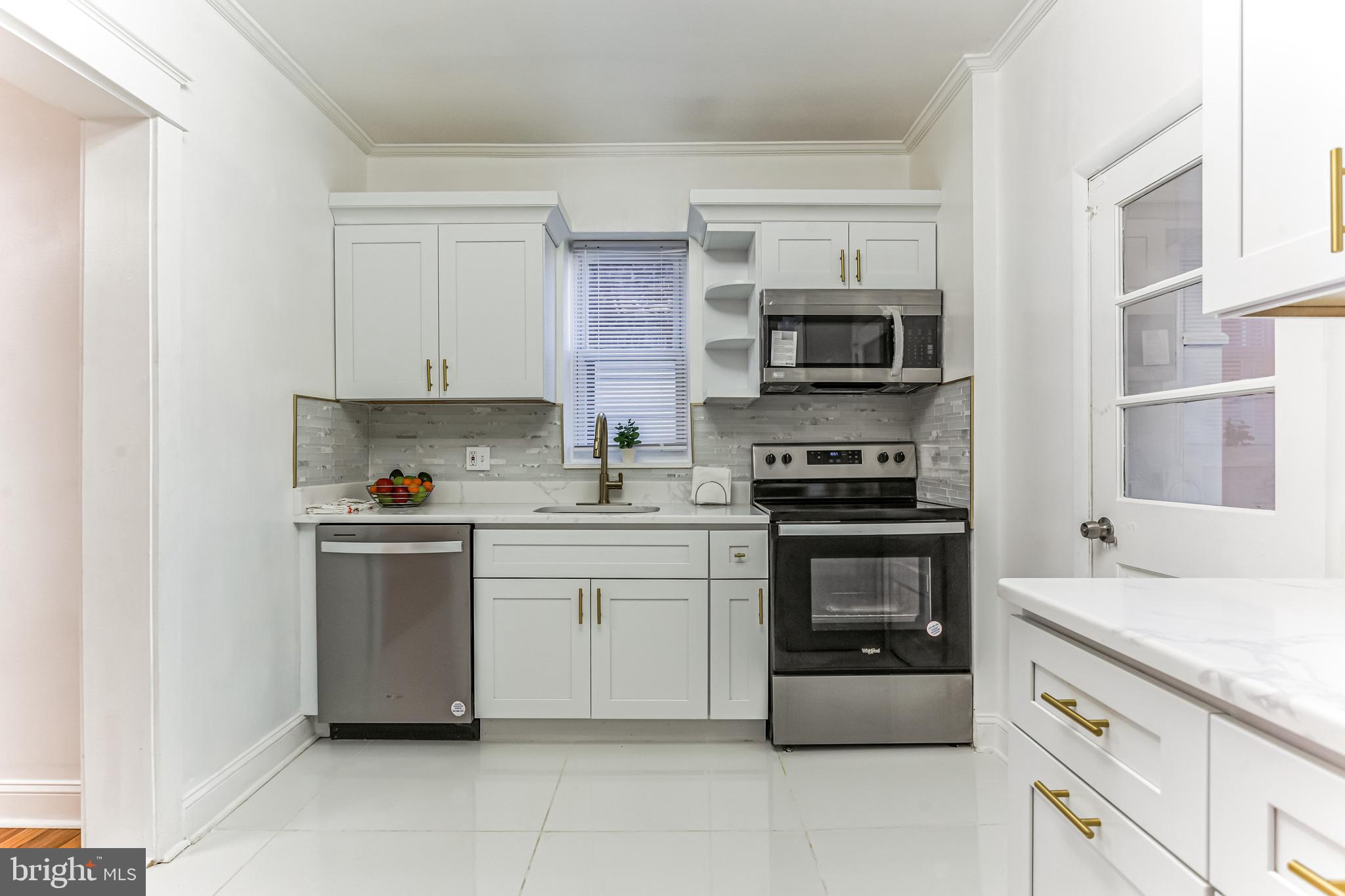 NORTHWOOD - Residential